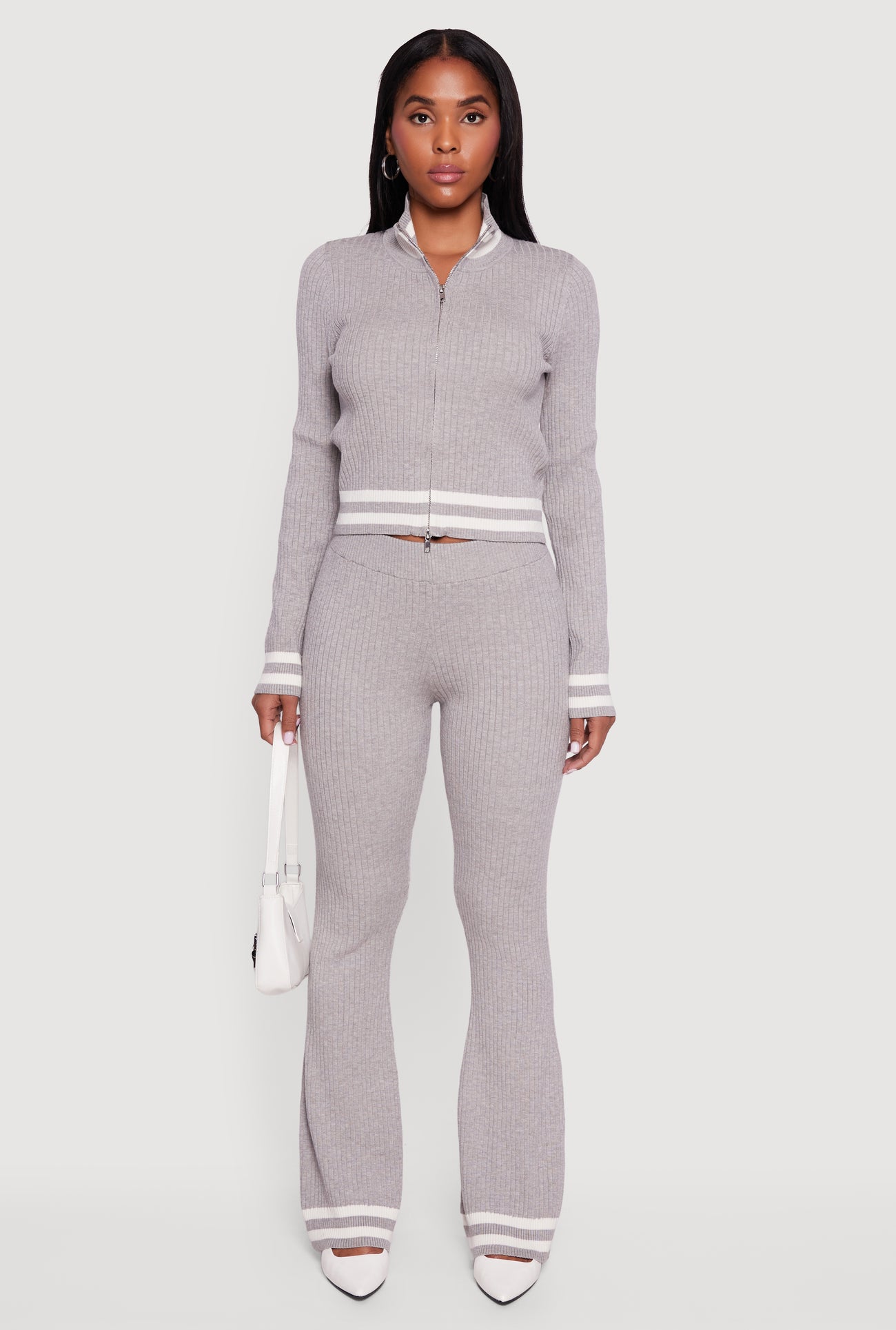 3099038345506004_003