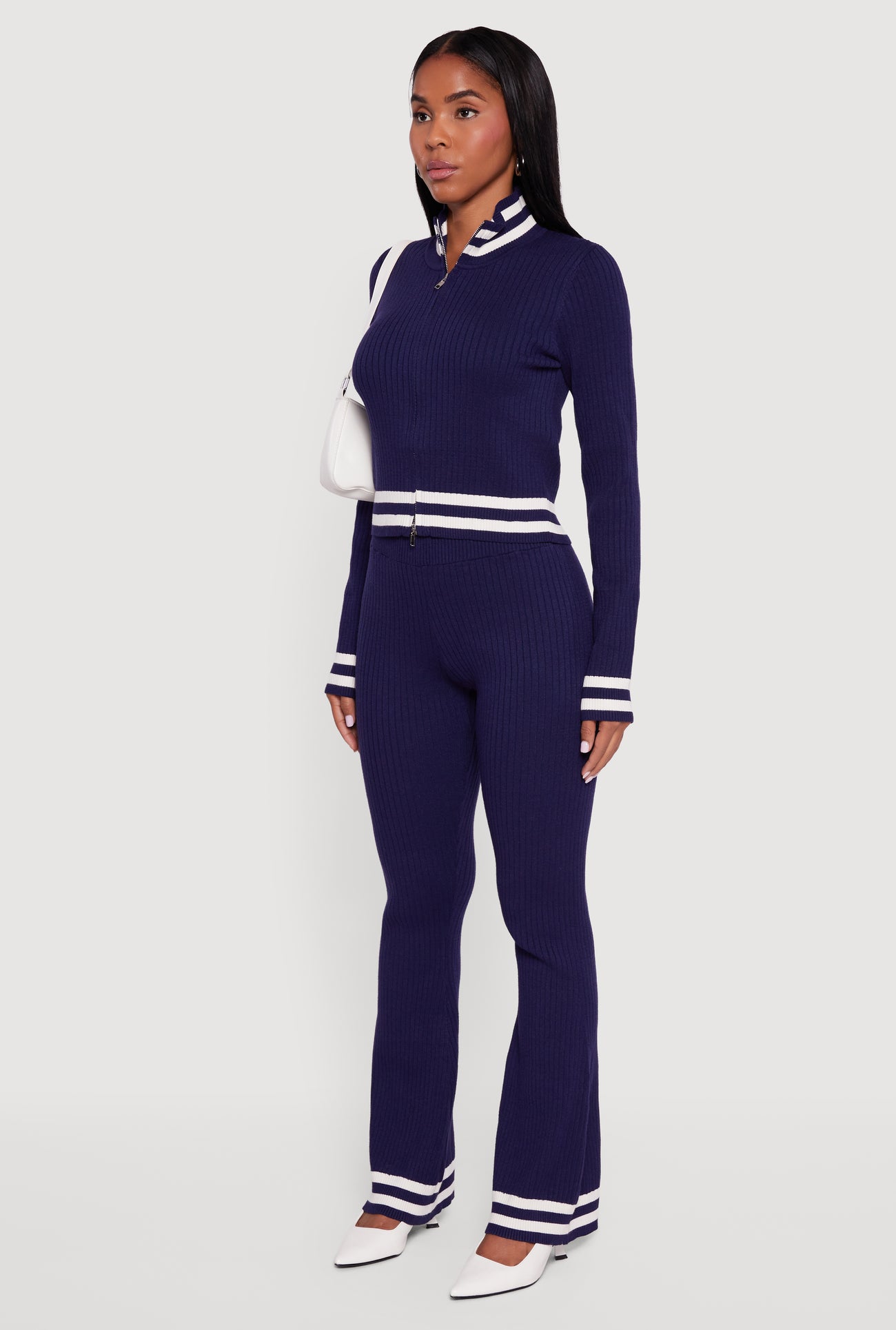 3099038345506041_005