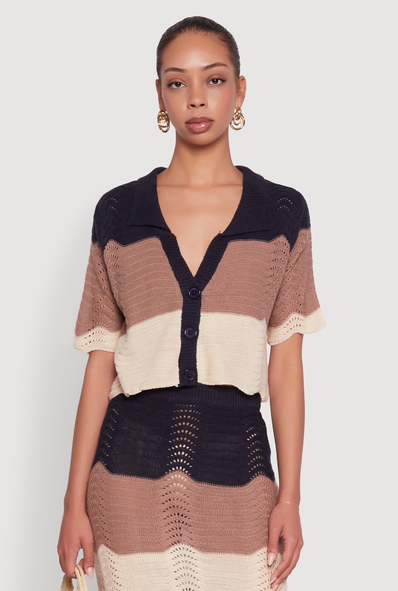 3099074056809041_001