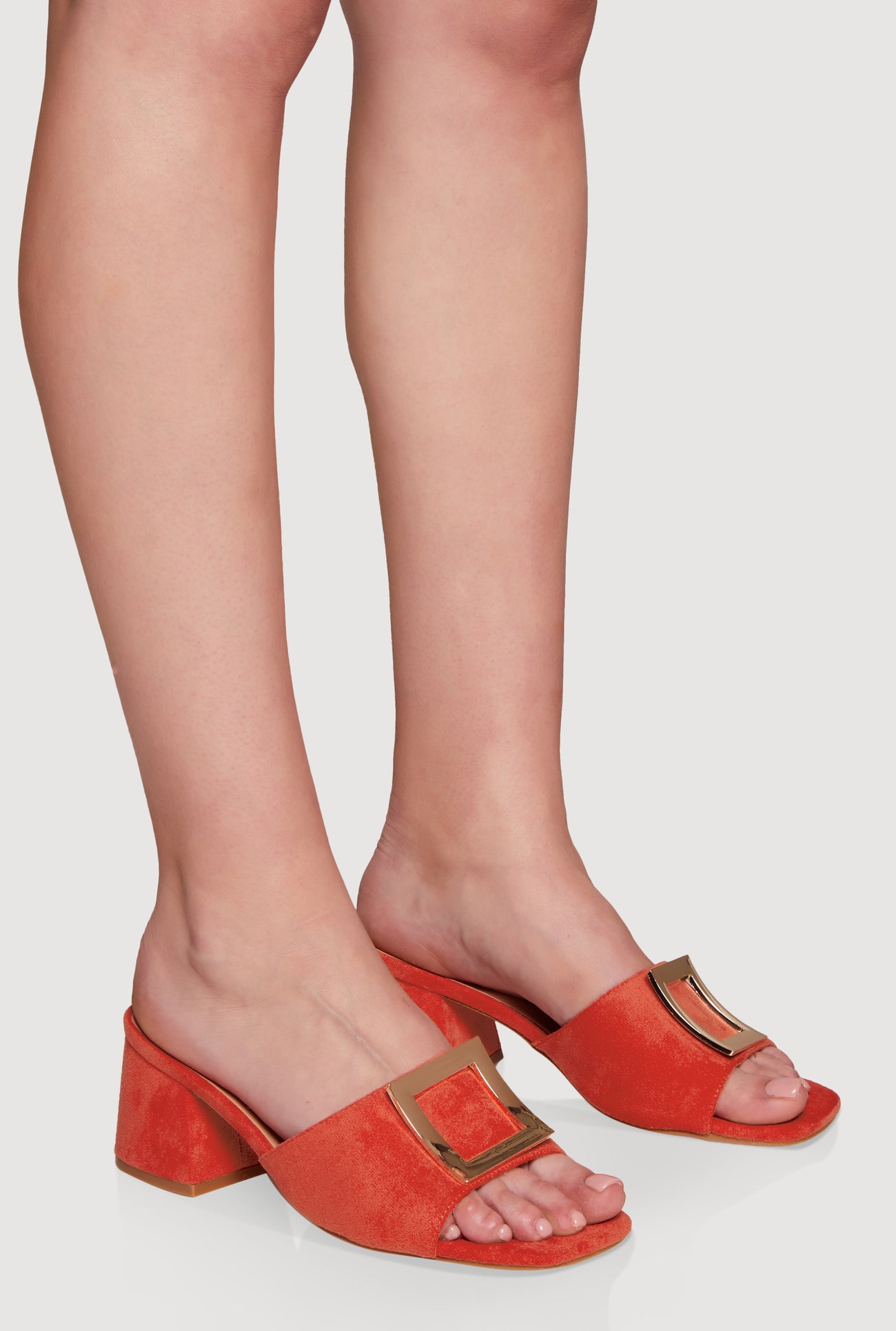 3111004062239085_002