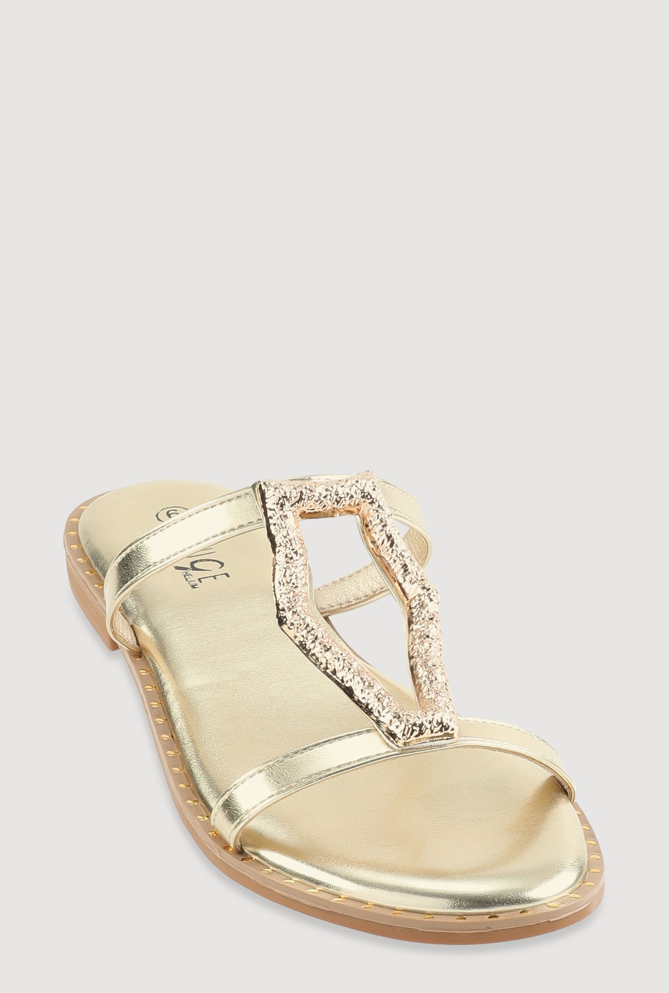 3112077281261072_001