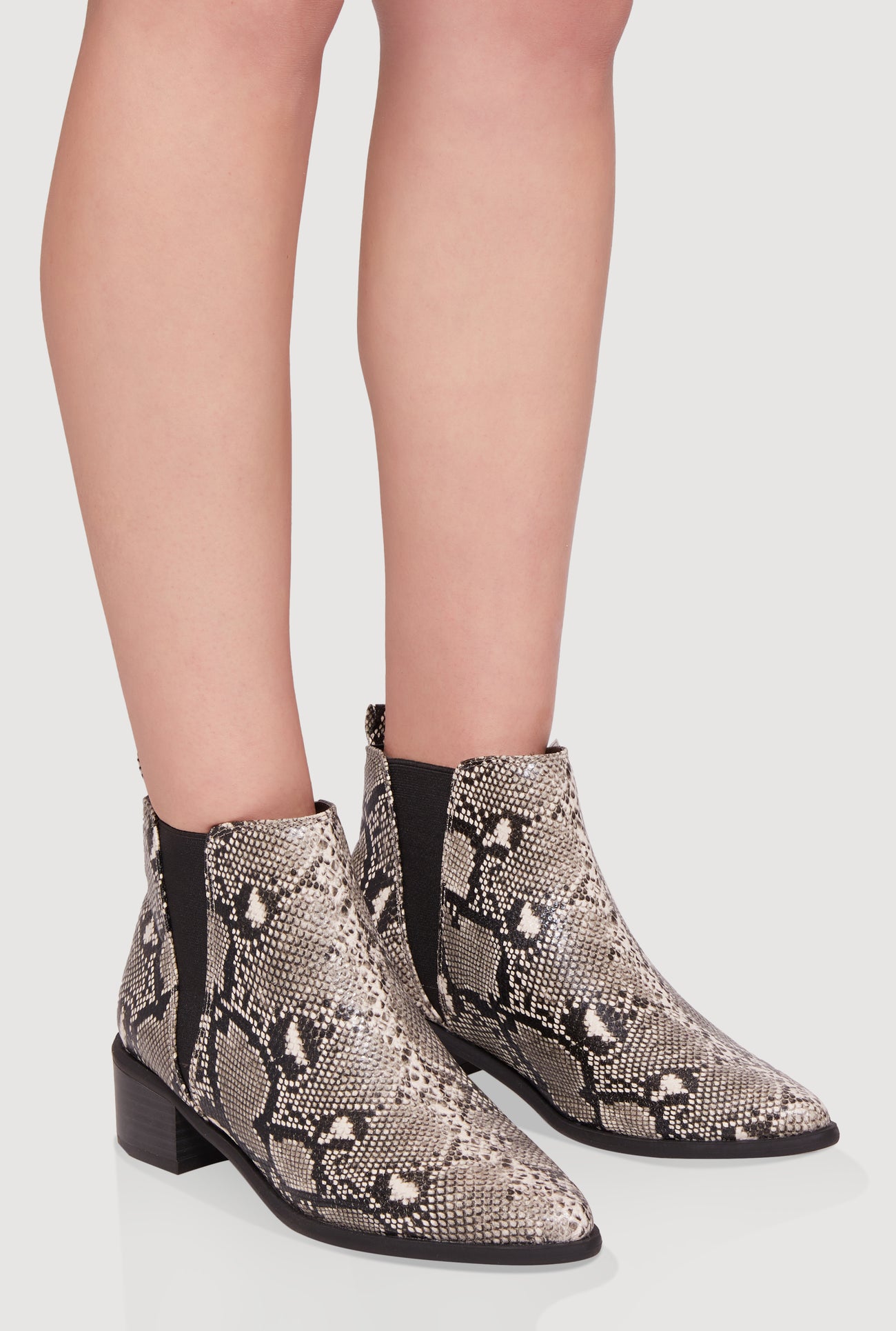 3115014068373412_002