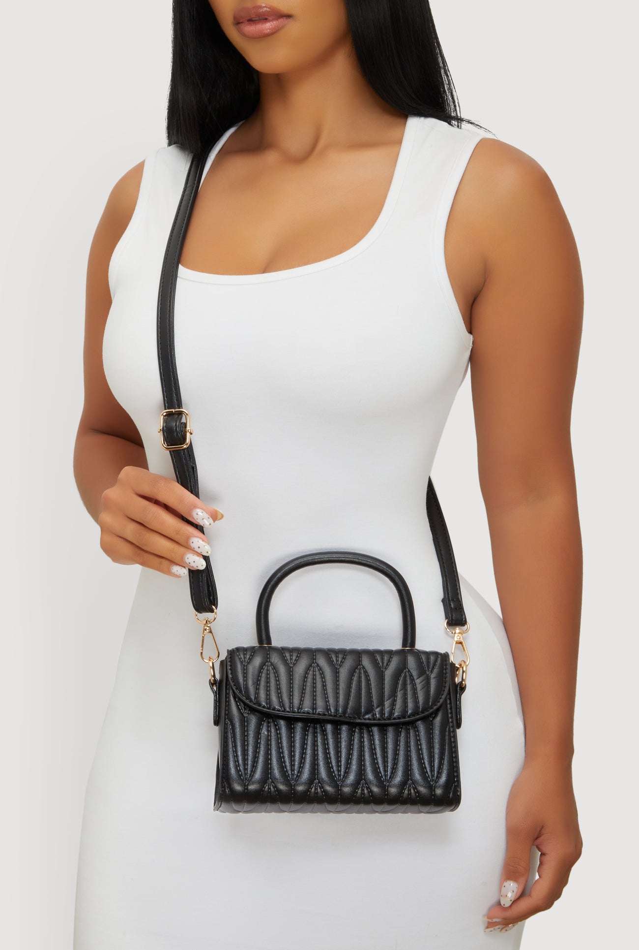 3124073890011001_003