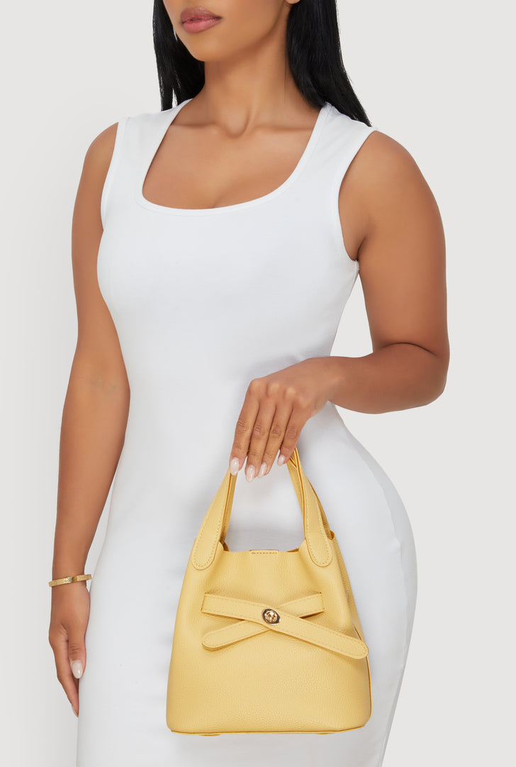 3124073891773070_002