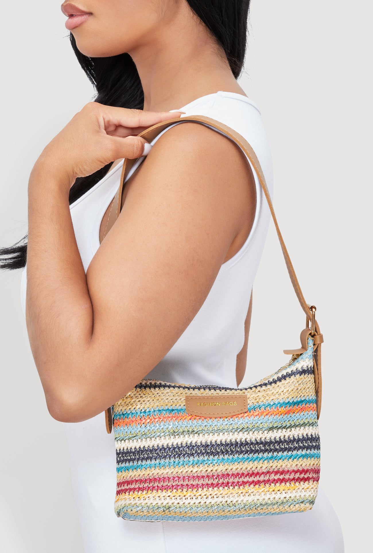 3126067445188105_002