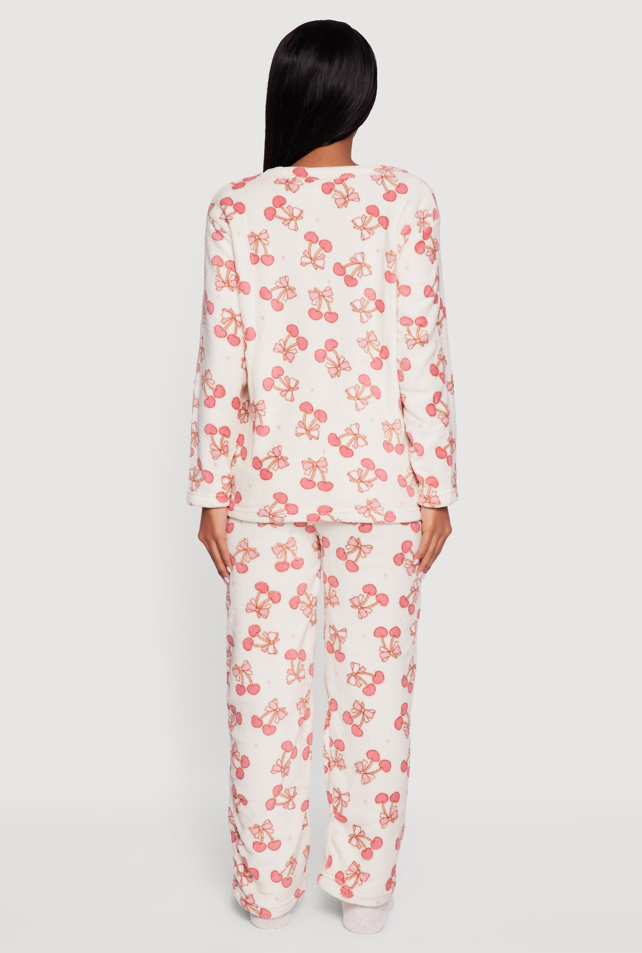 3159052318742011_005