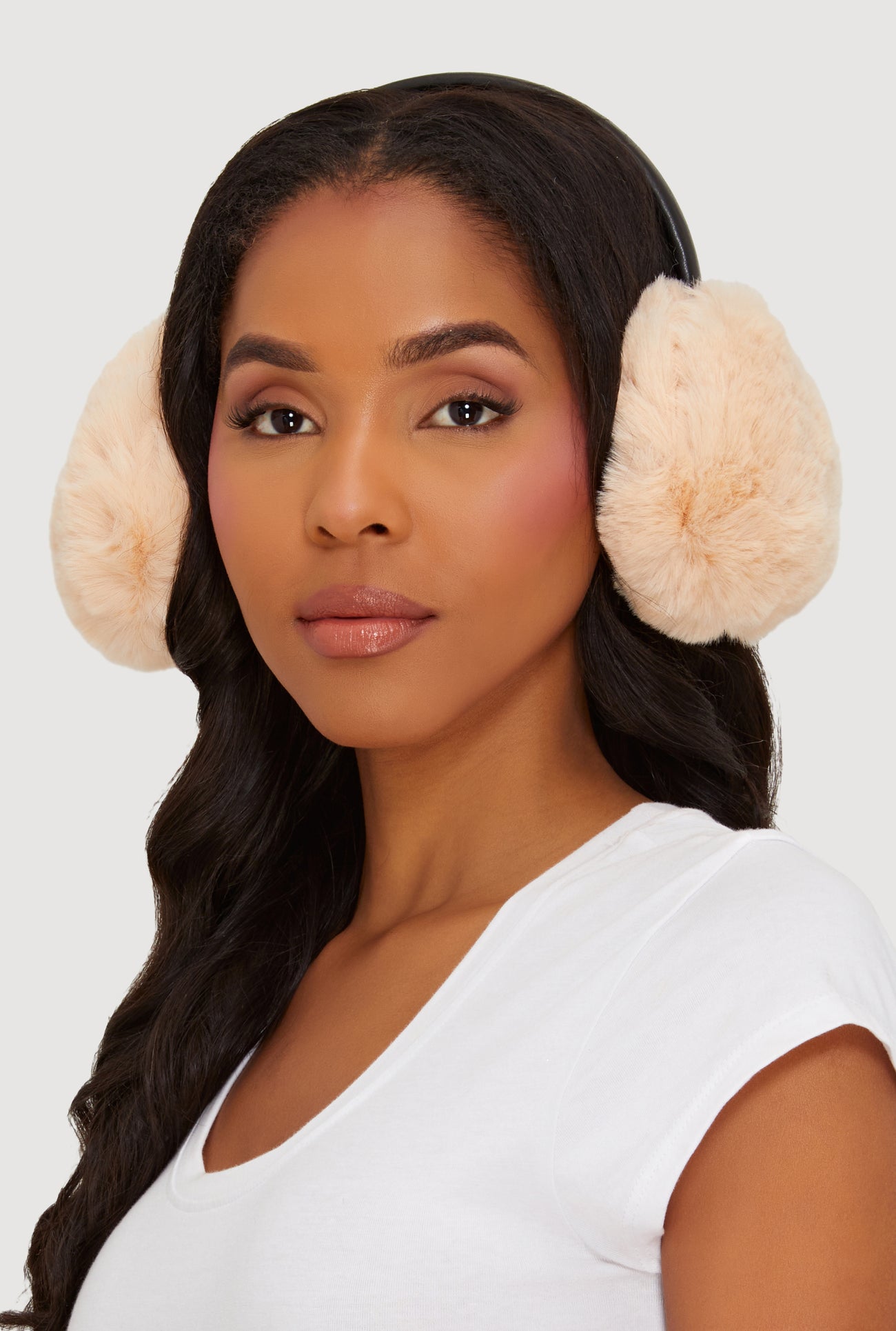 3164067445445012_002