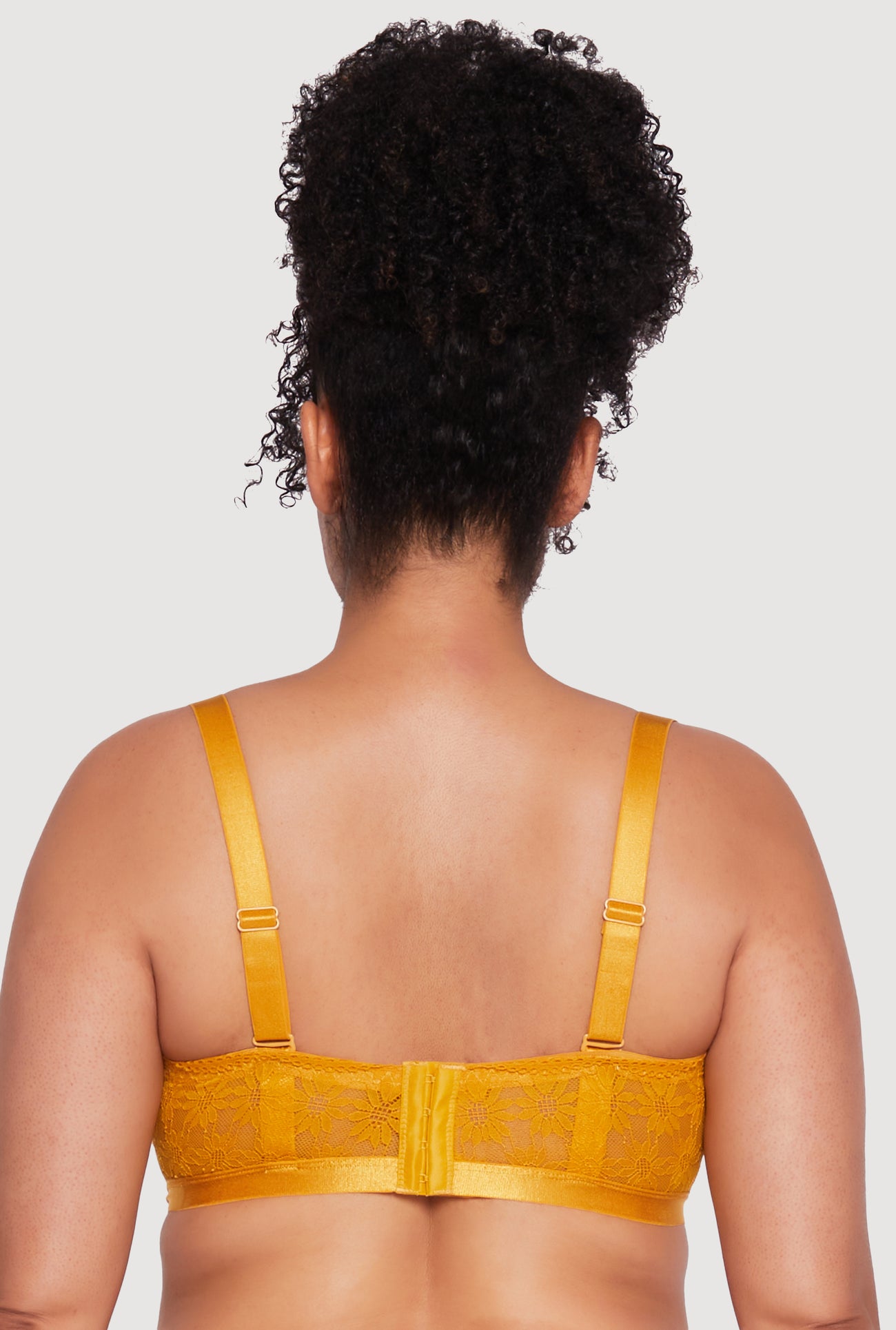 3169035161215072_007