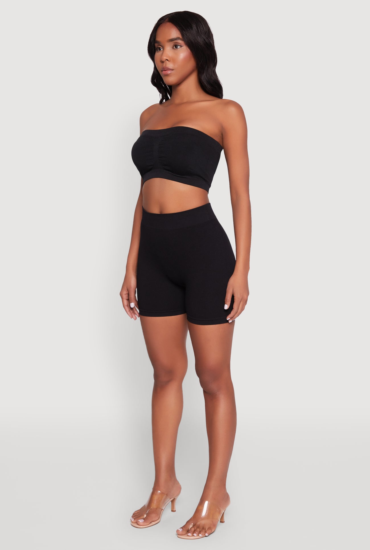 3172059161779001_005