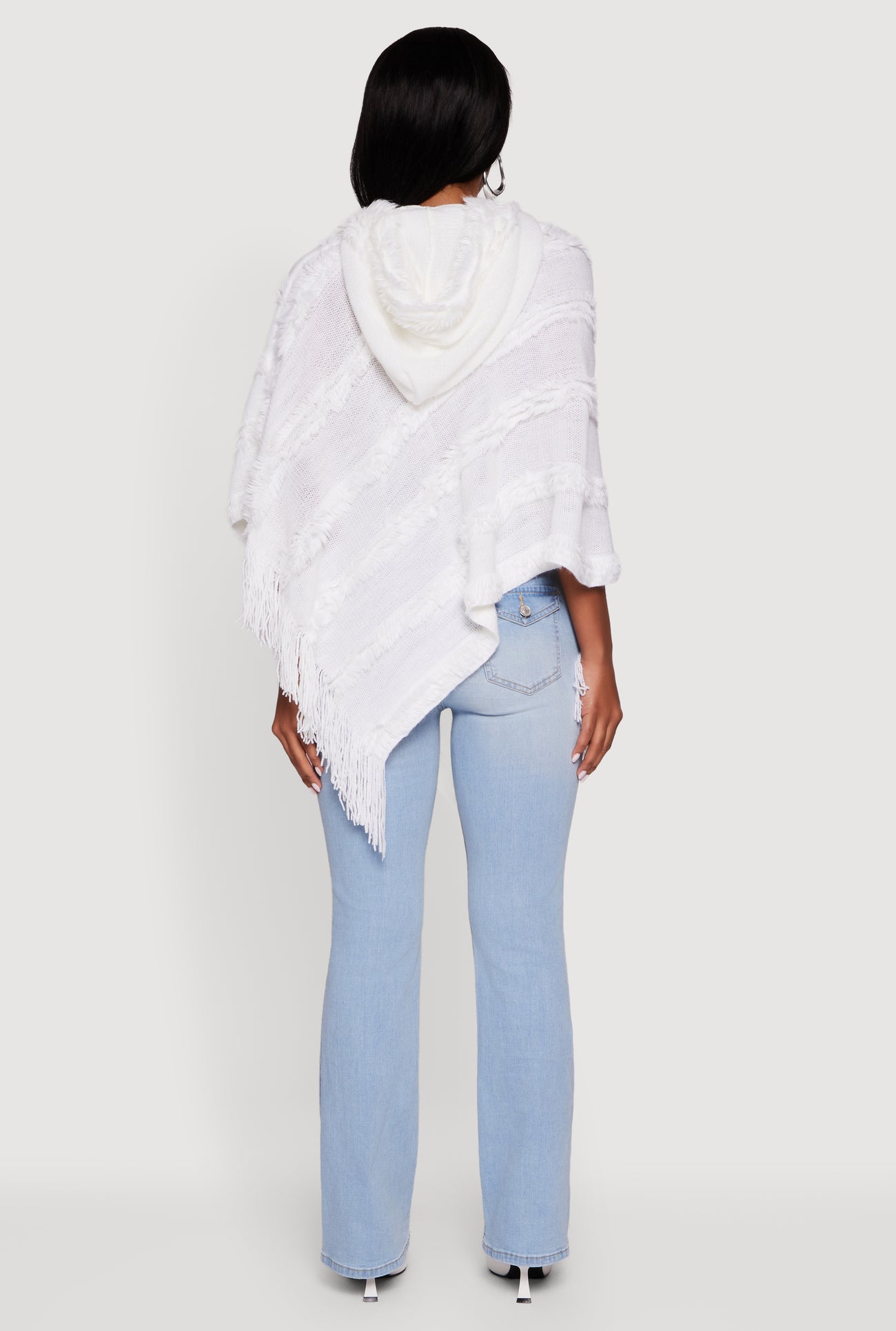 3195067445302010_009