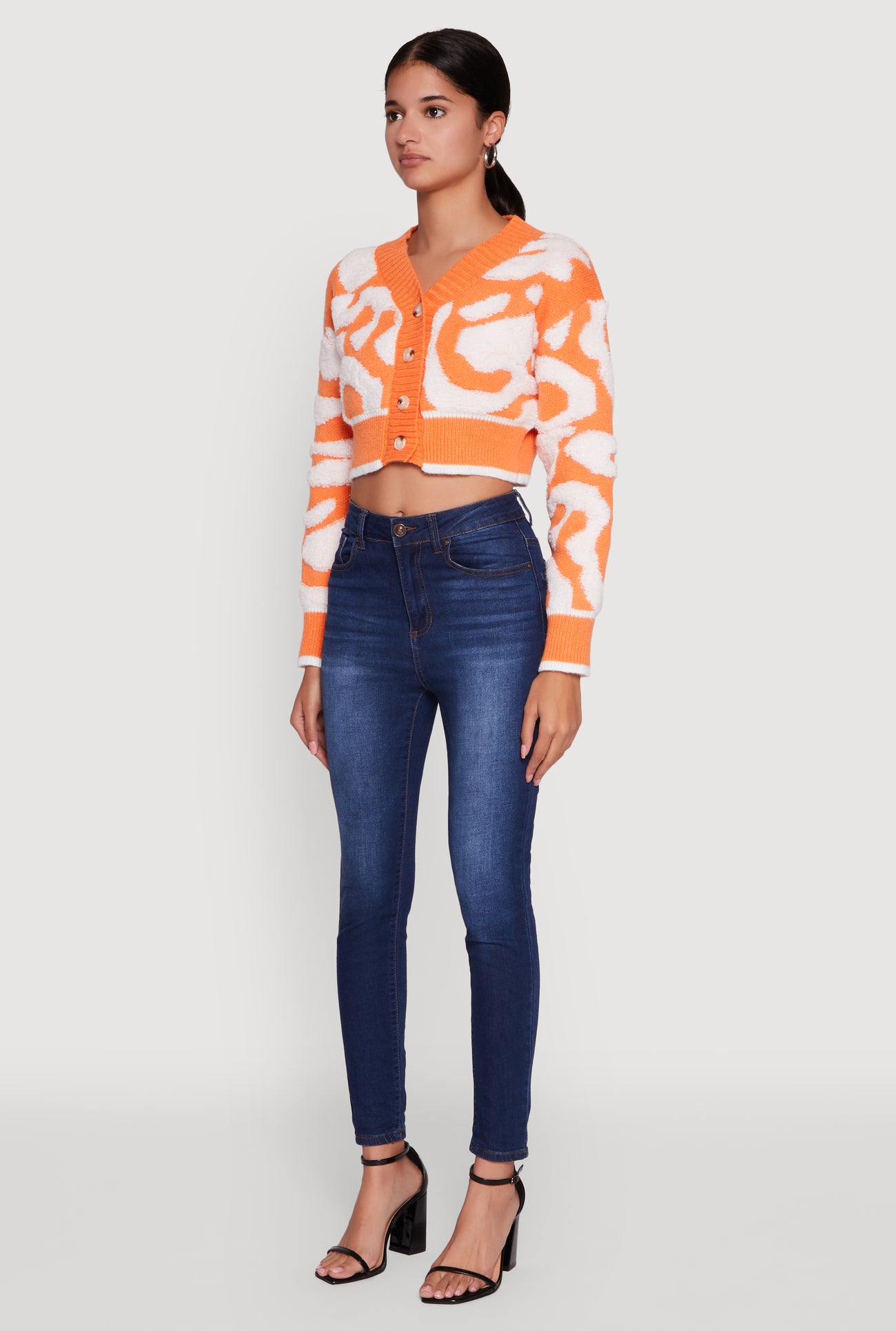 3403064721000080_005