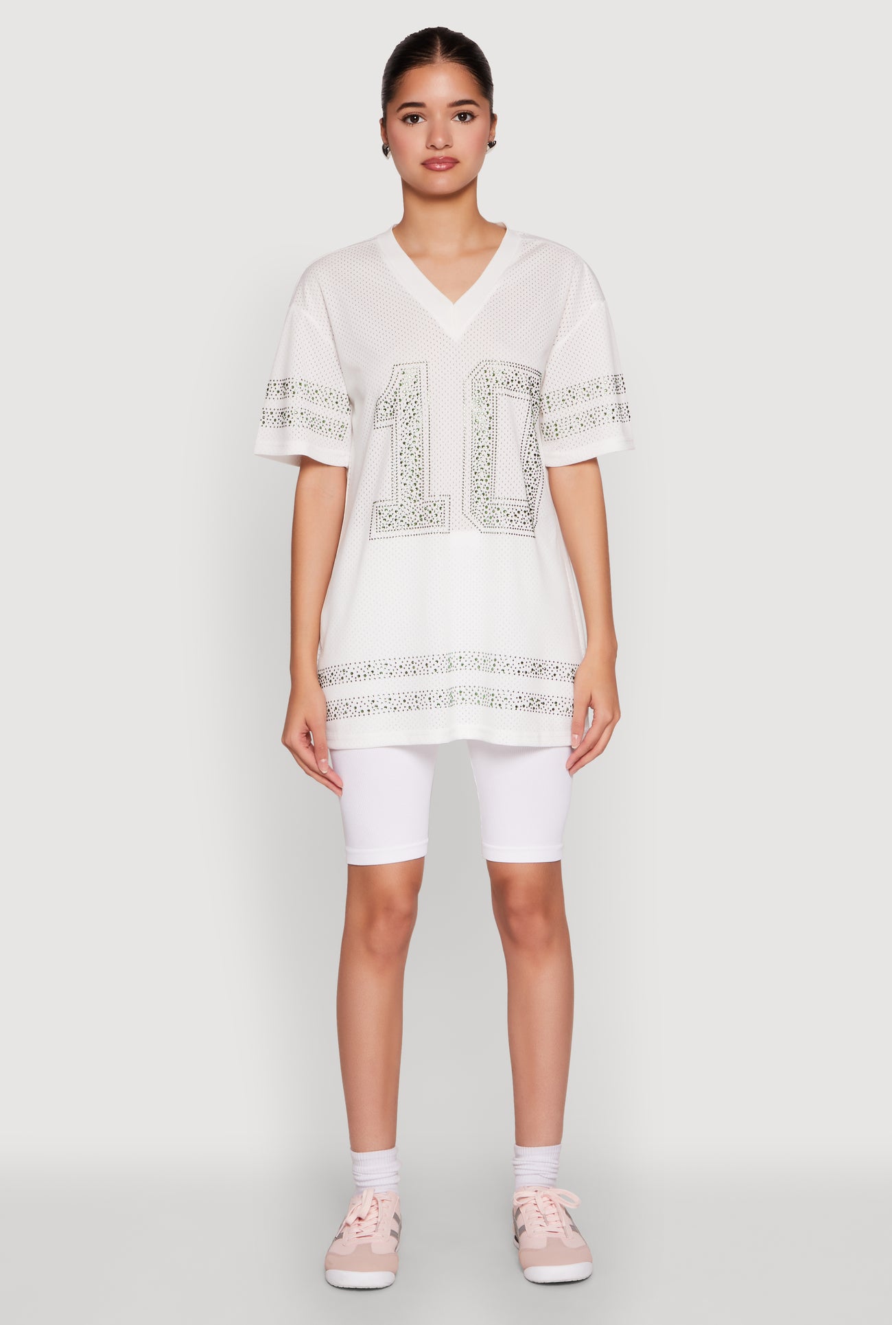 3410056577972010_001