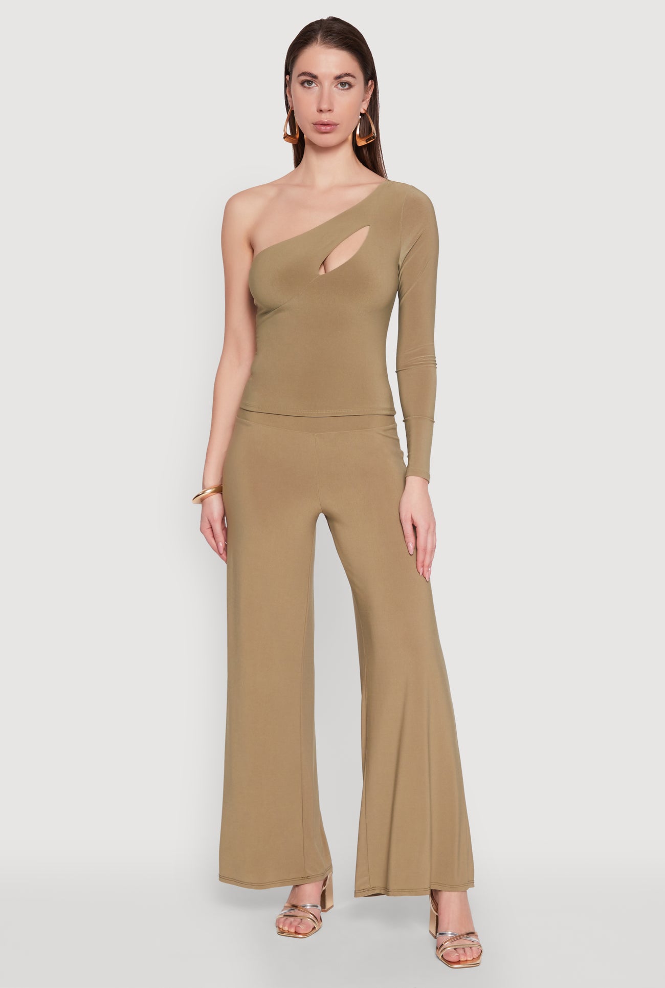 3413054211002032_002