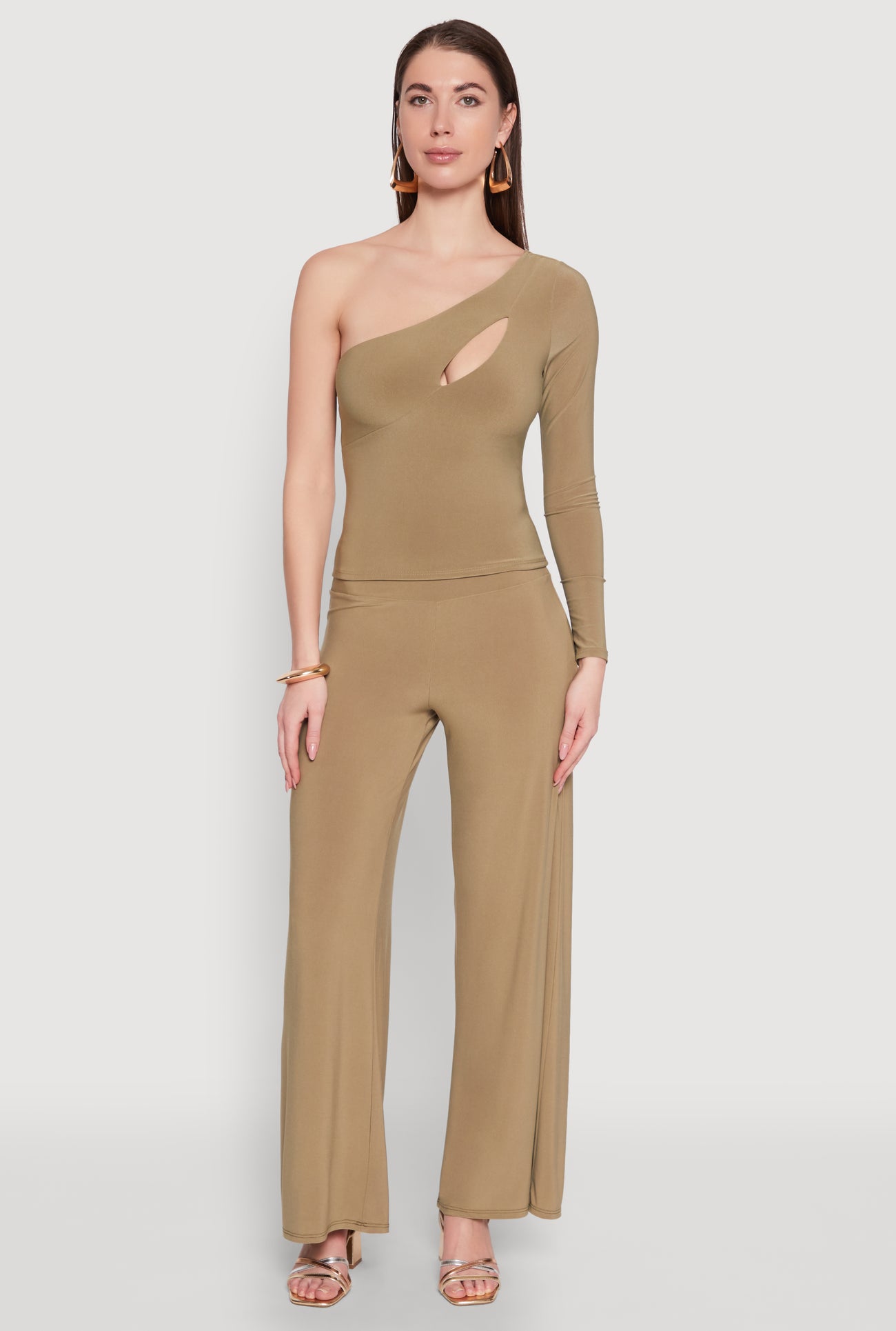 3413054211003032_001