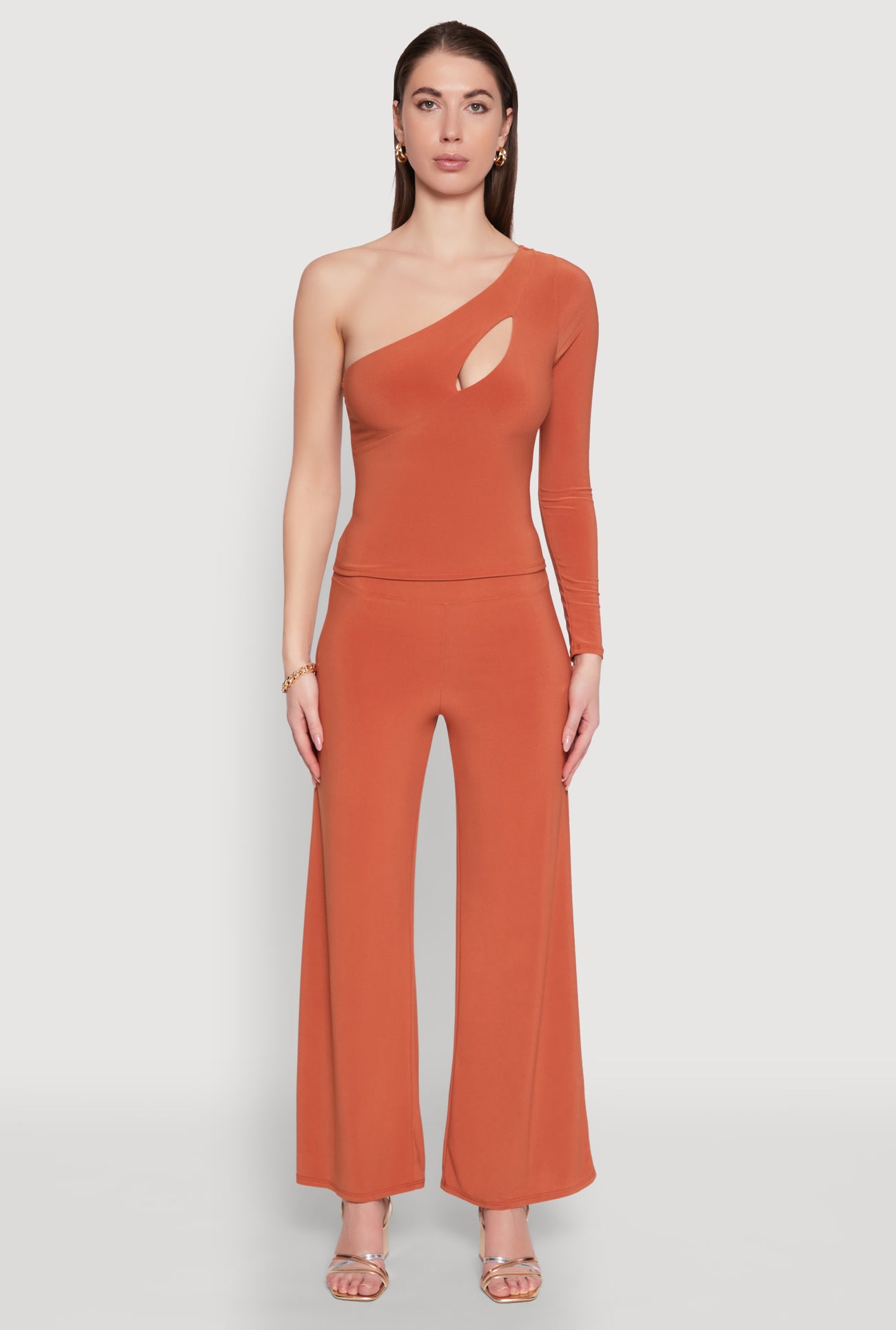 3413054211003081_002