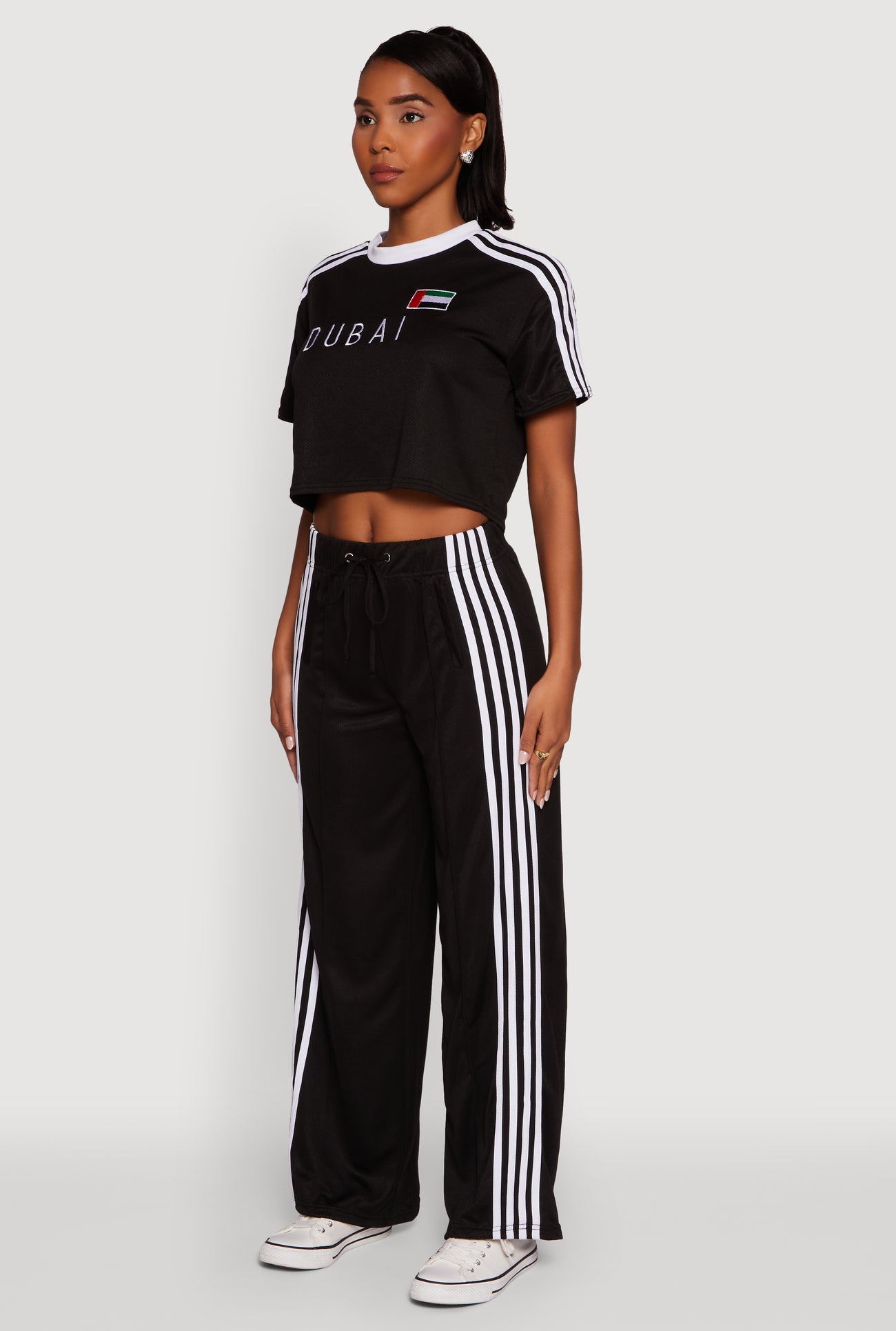 3413056577930001_005