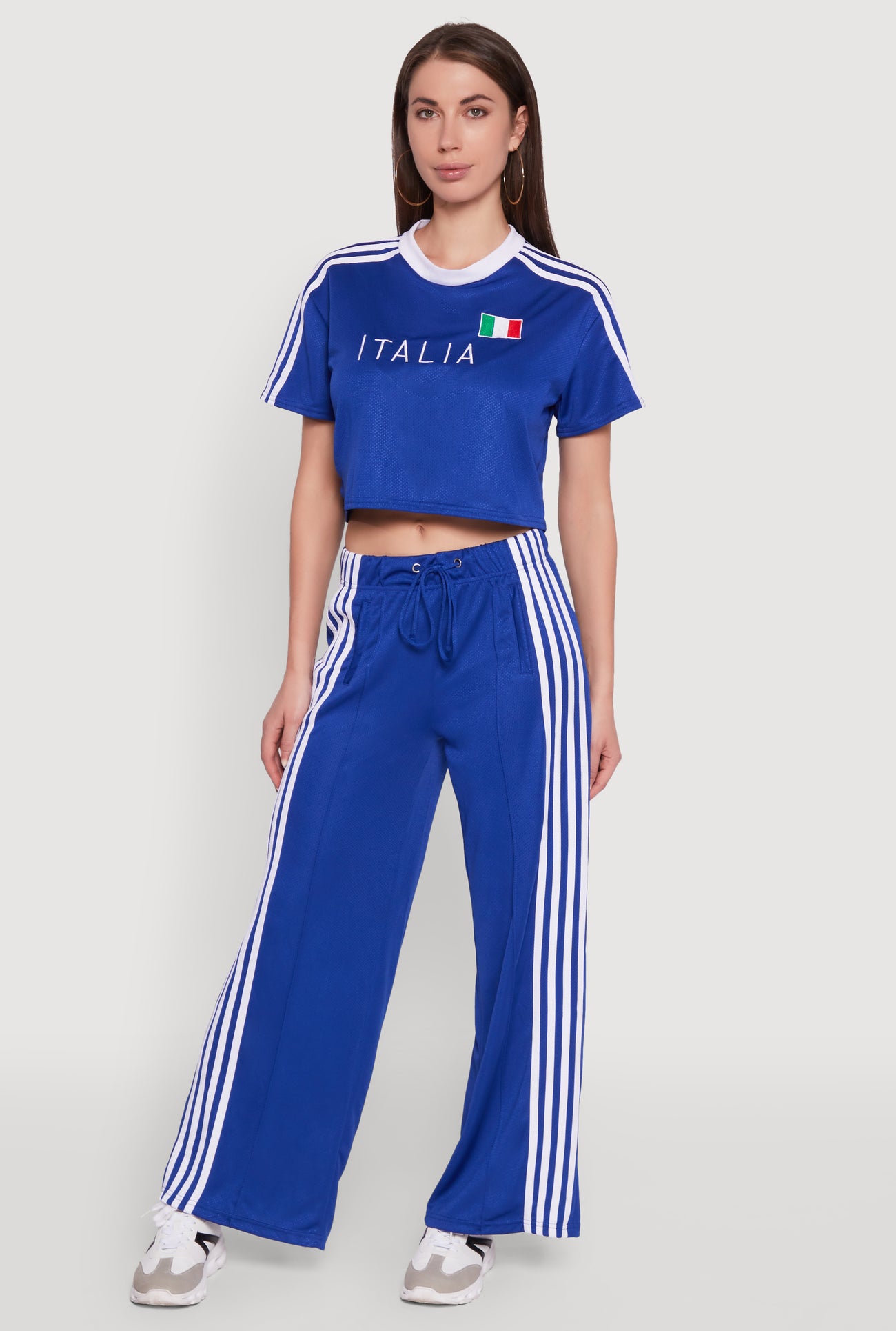 3413056577930340_002