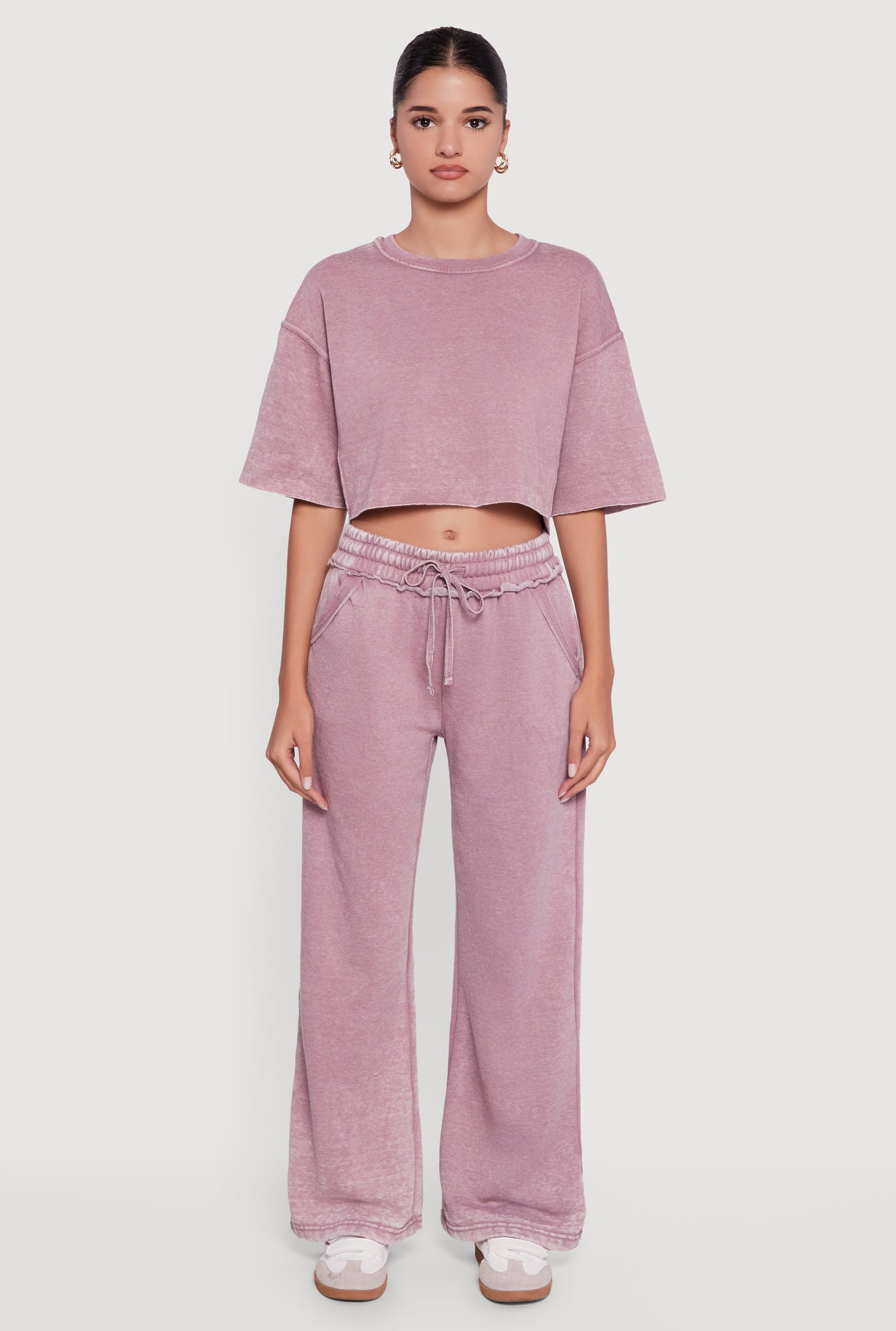 3413056578828051_003