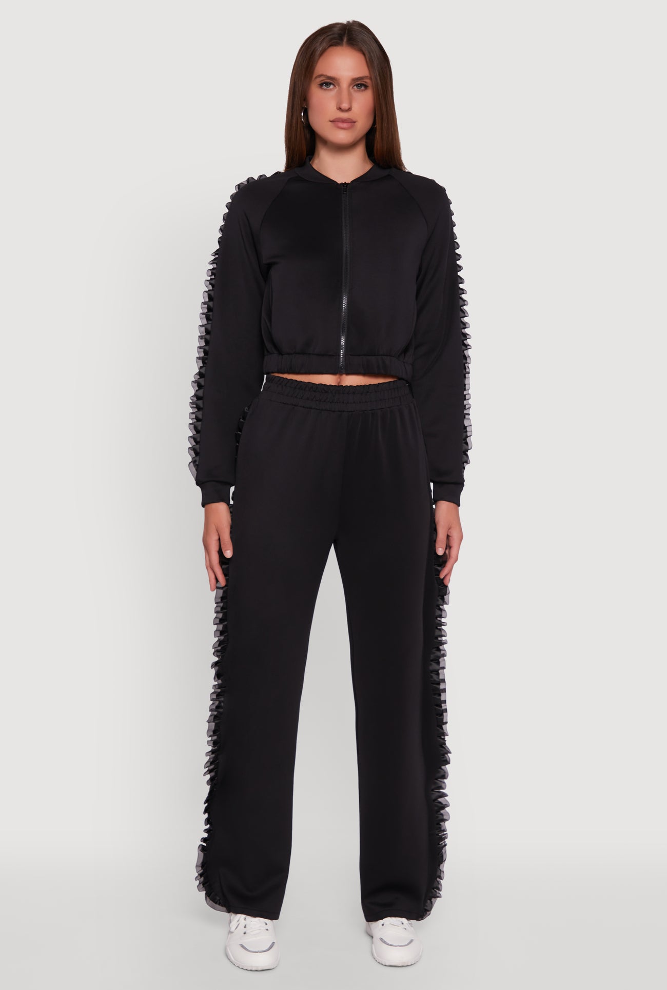 3413058752235001_002