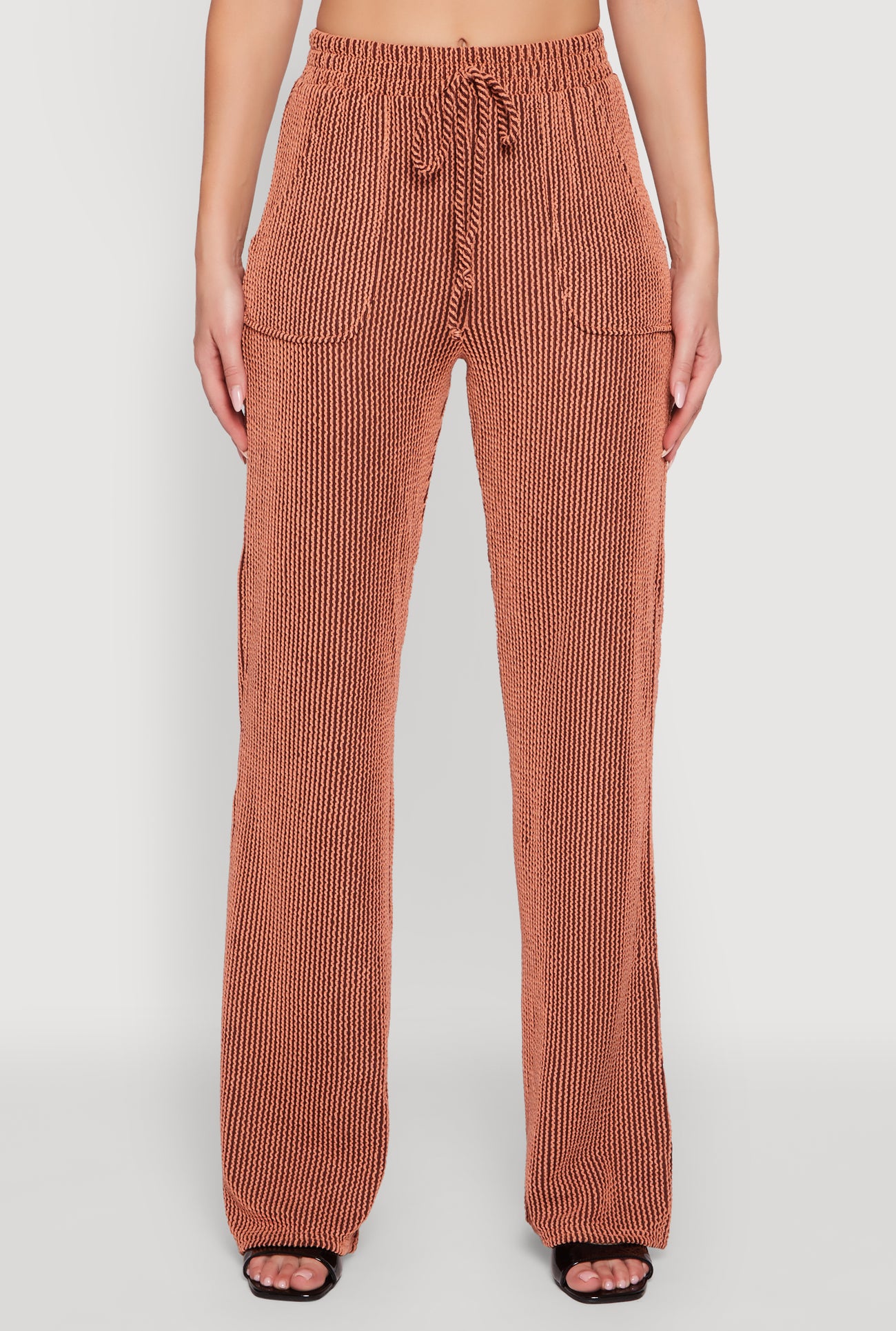 3413058755903081_003