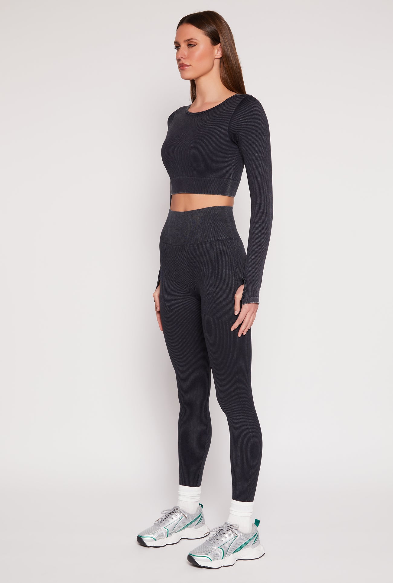 3413064722205001_003