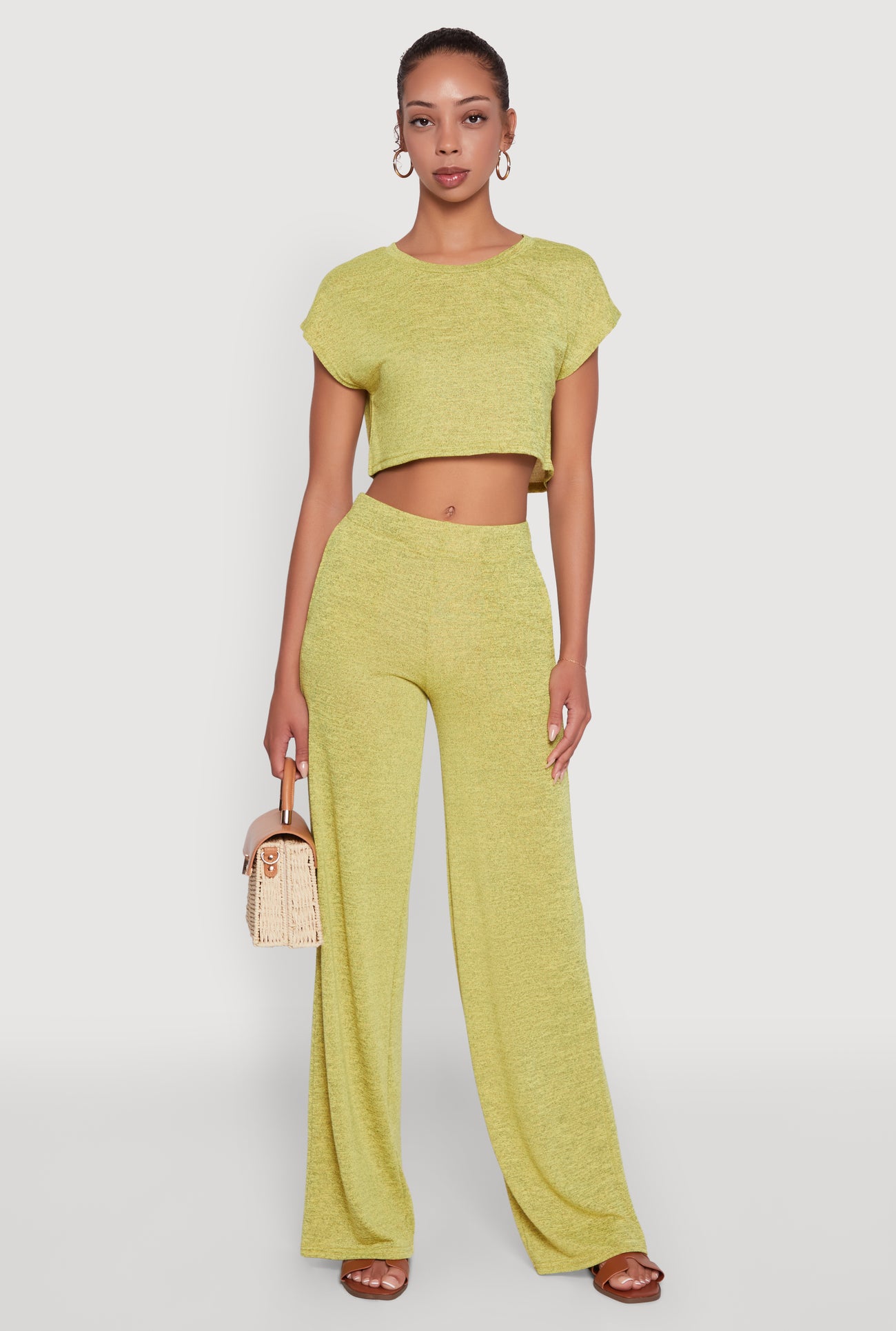 3413064722715070_002