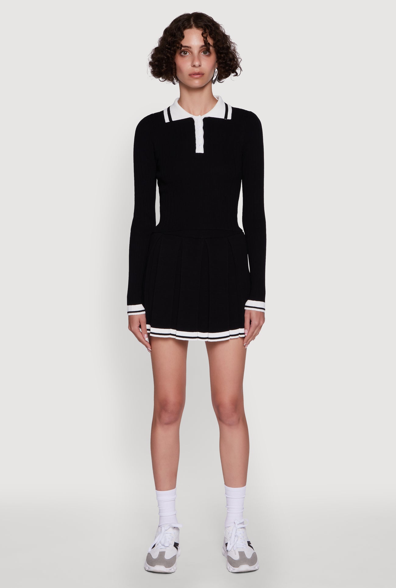 3413064725332015_001