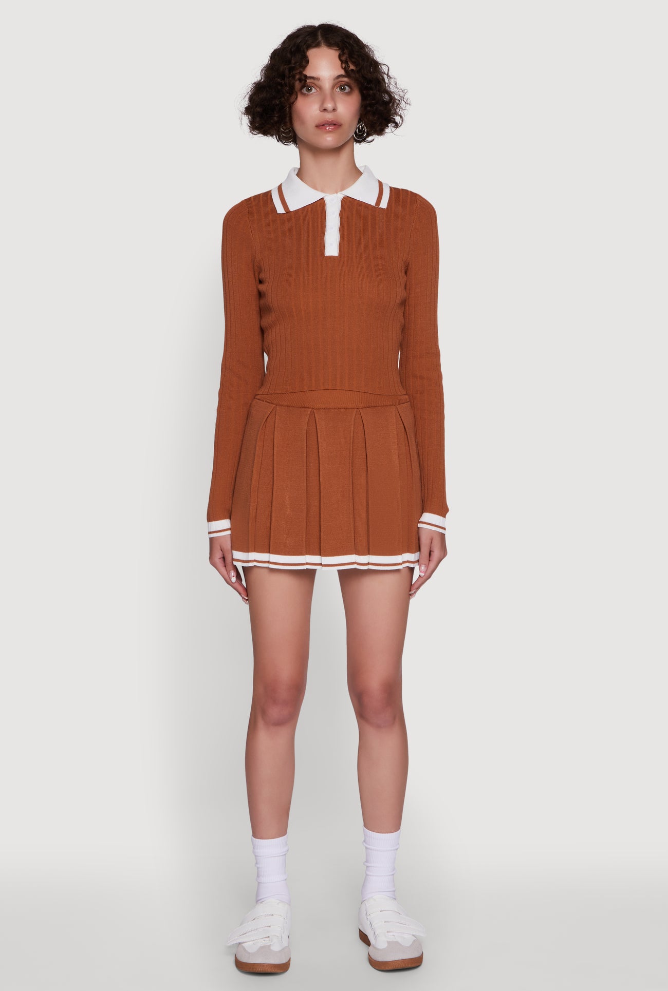 3413064725332325_001