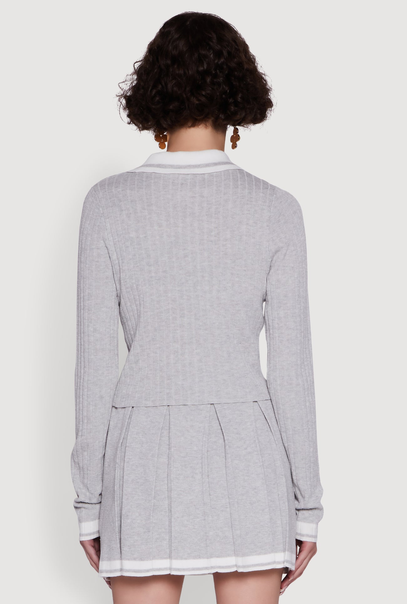 3413064725333004_006