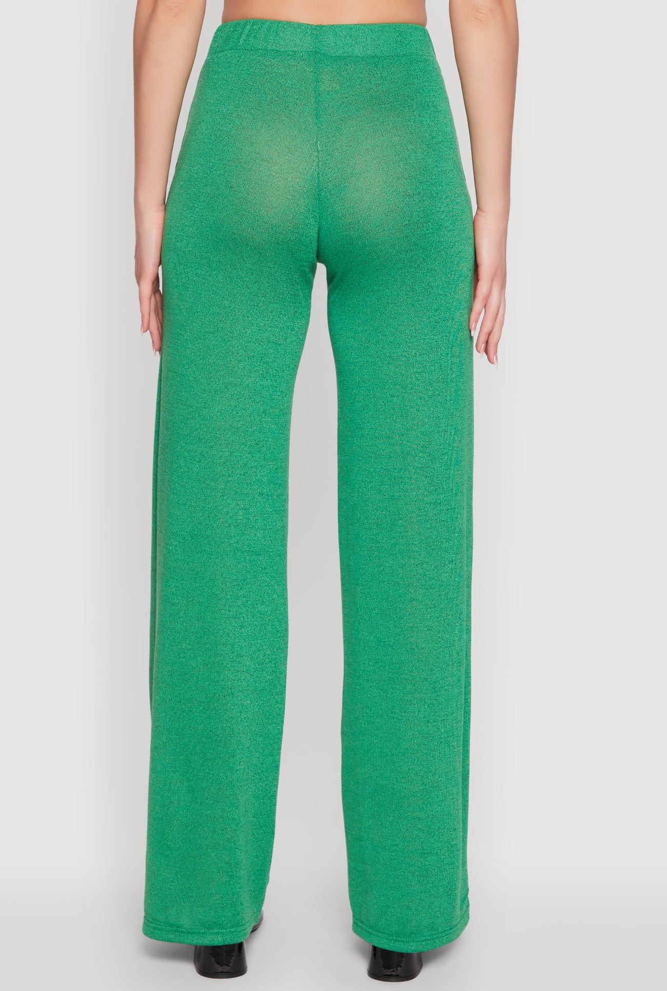 3413064726921037_005