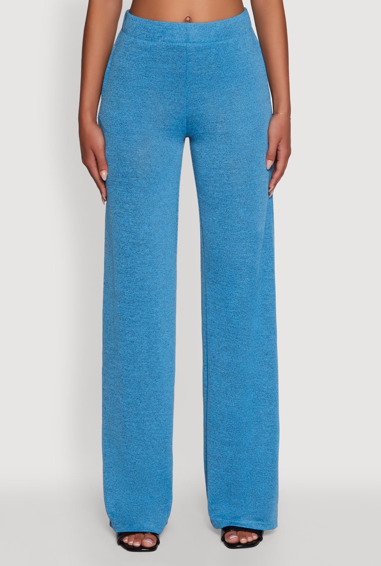 3413064726921105_003