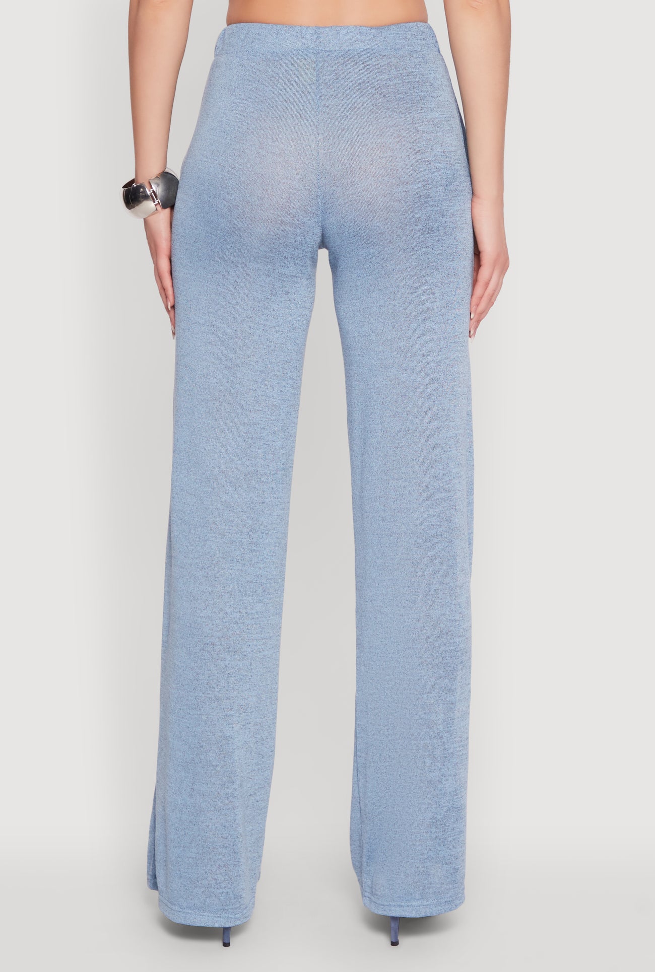 3413064726921340_005