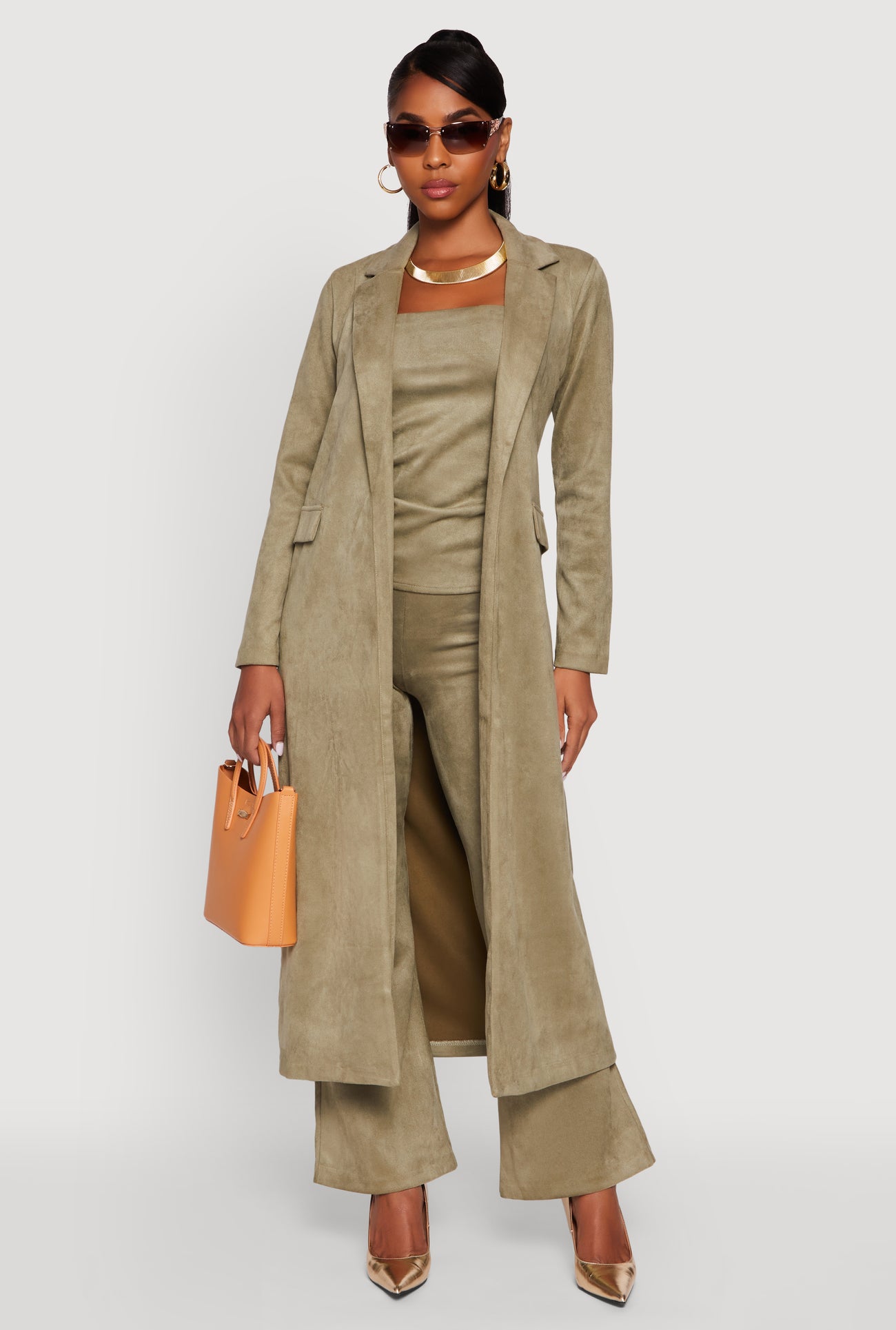 3413068513232032_001