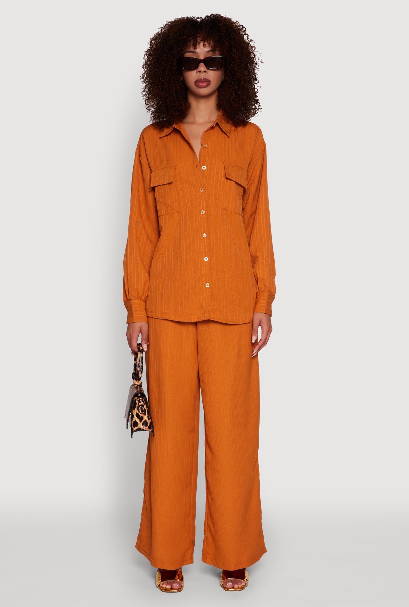 3413069392857021_002