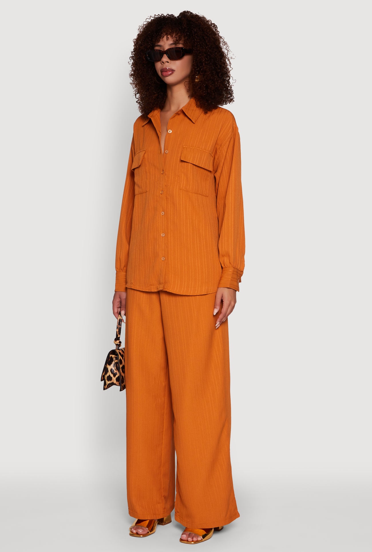 3413069392857021_005