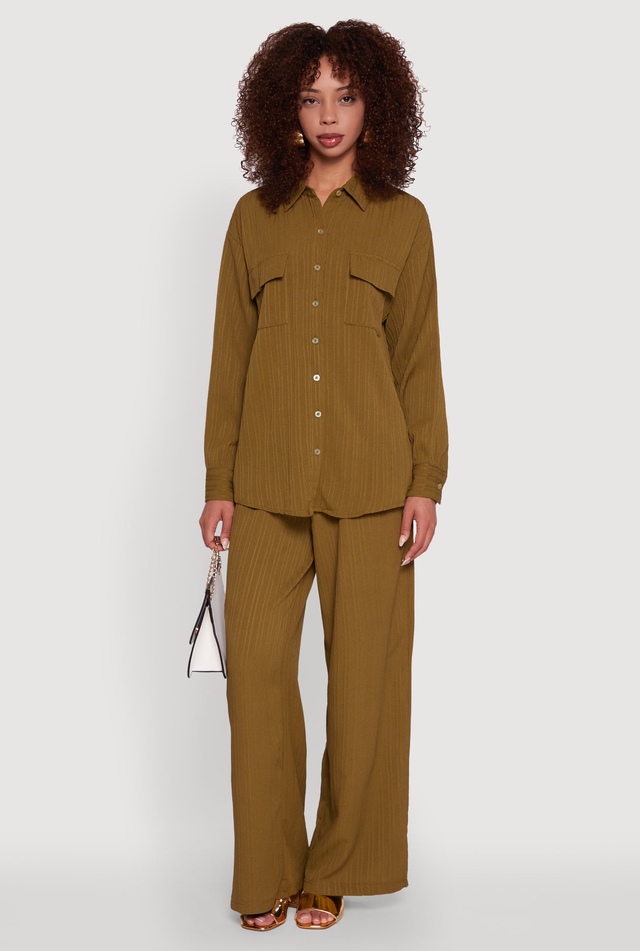 3413069392857032_002