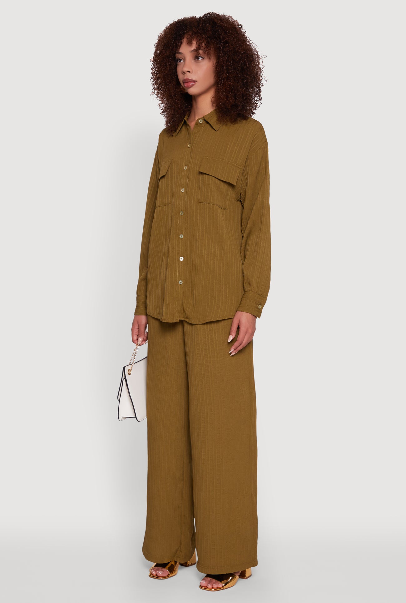 3413069392857032_005