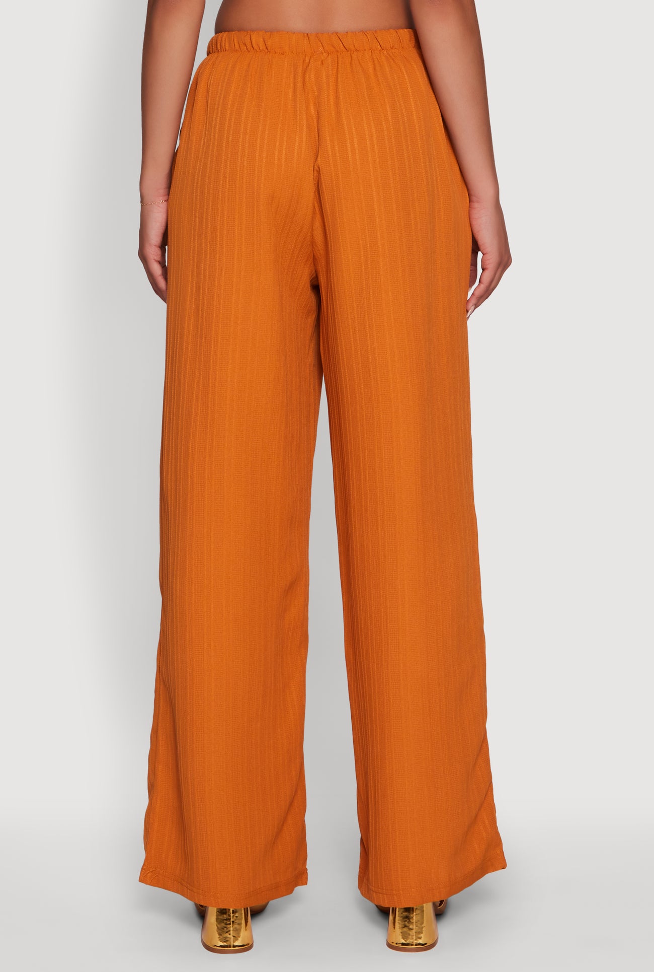 3413069392858021_005