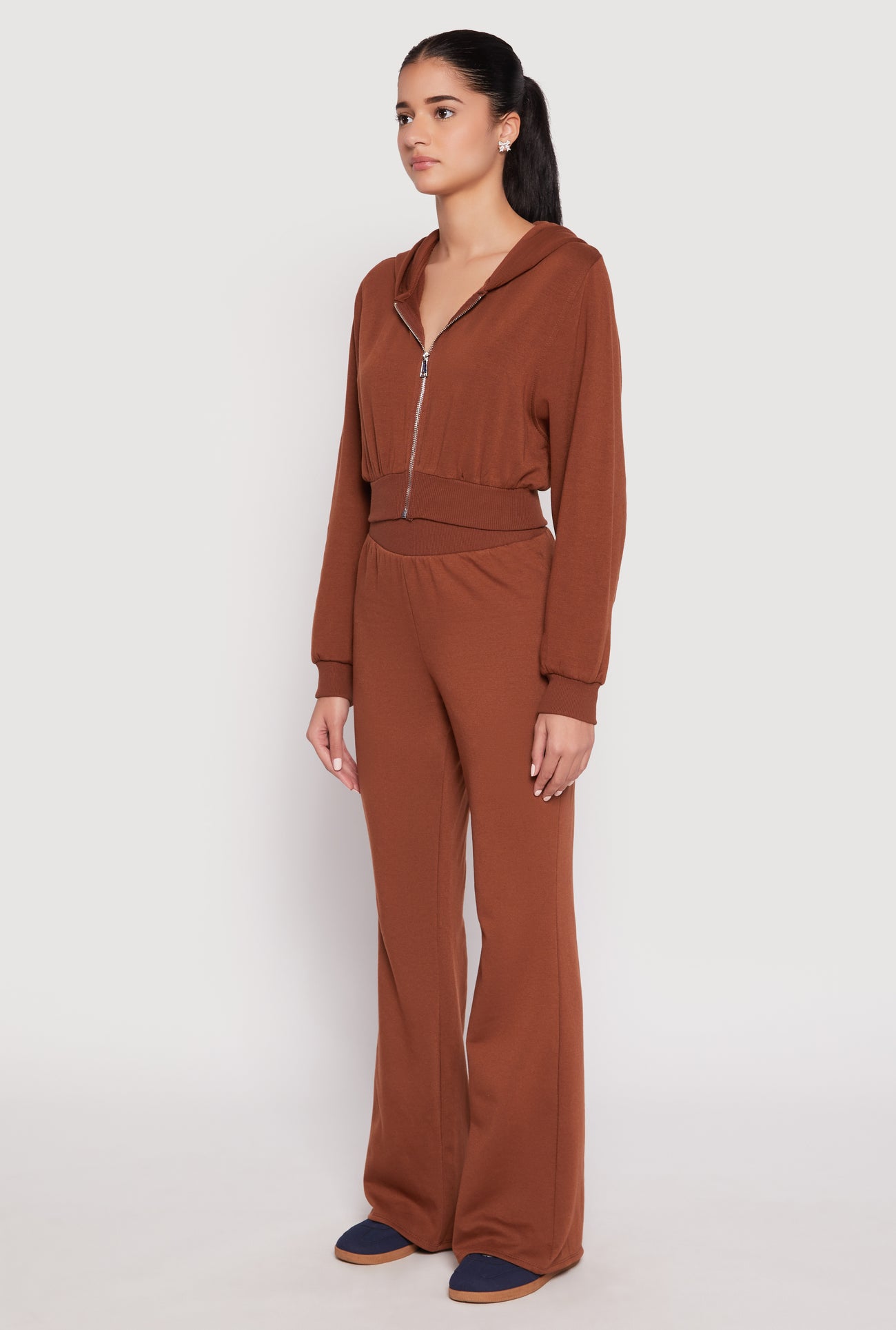 3413069393004020_003