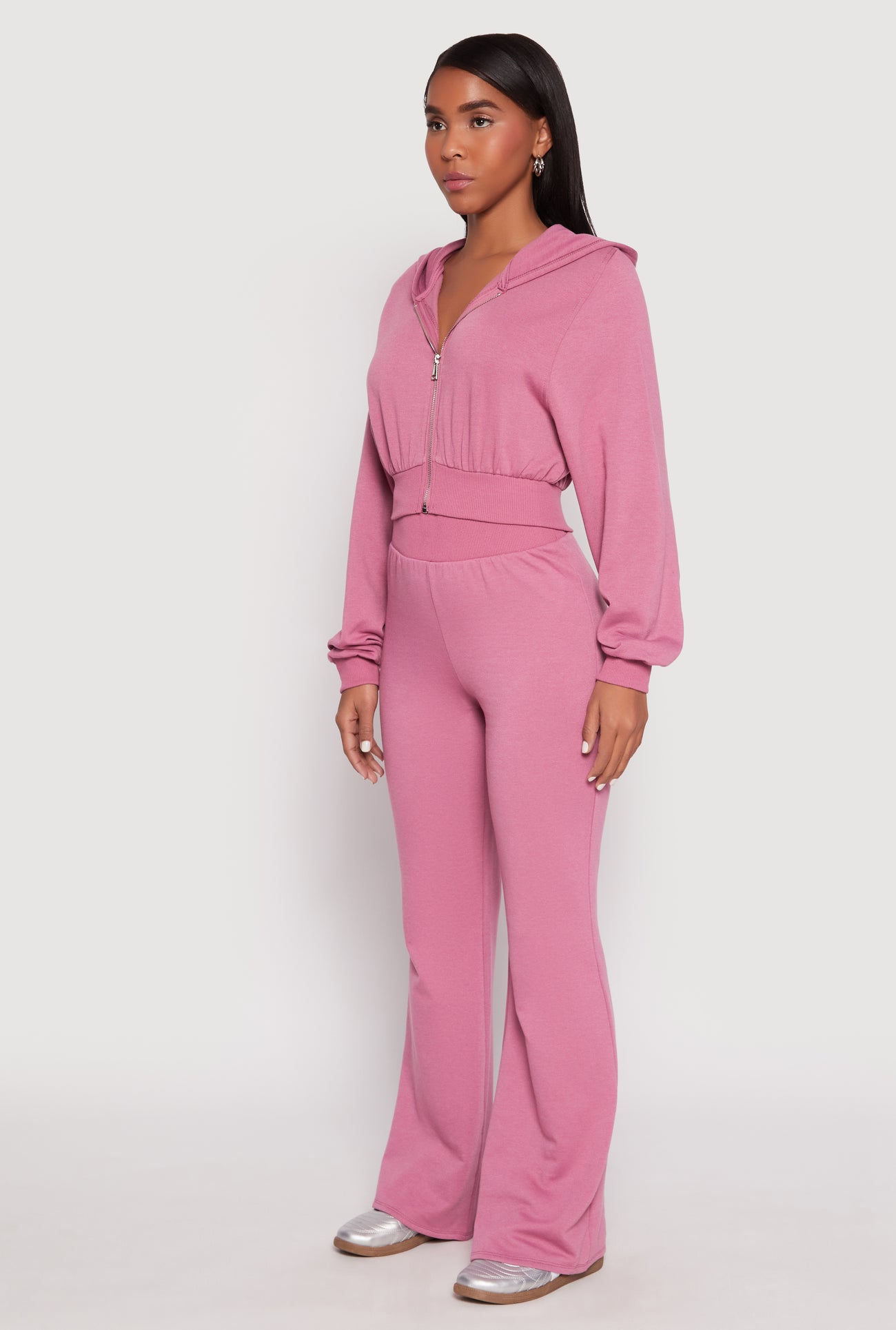 3413069393004065_003