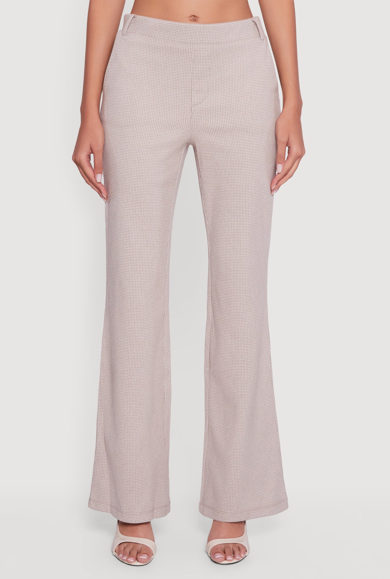 3413069393973016_003