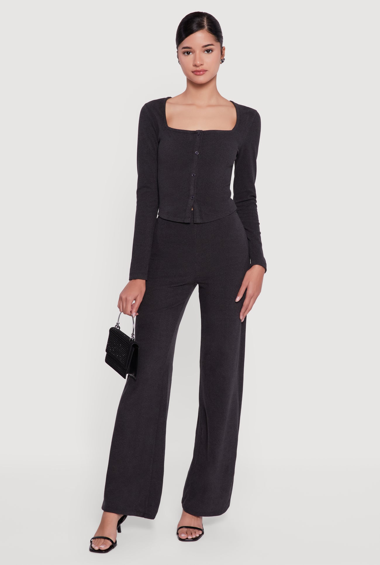 3413069393993001_002