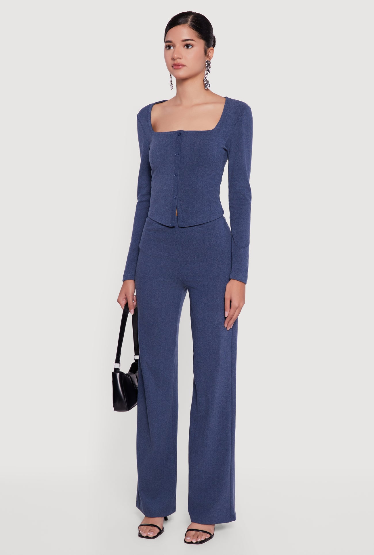 3413069393993105_005