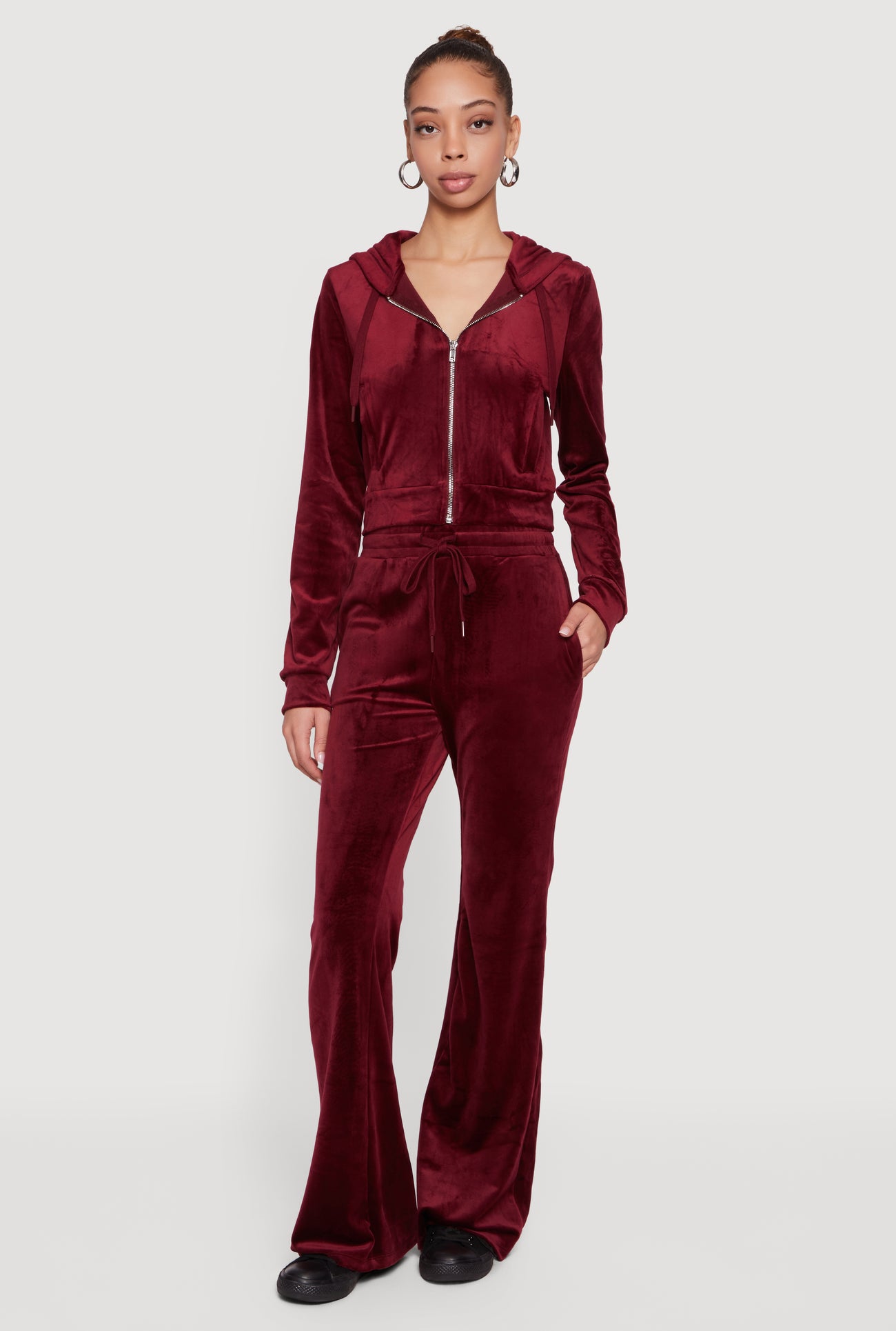 3413069394481061_002