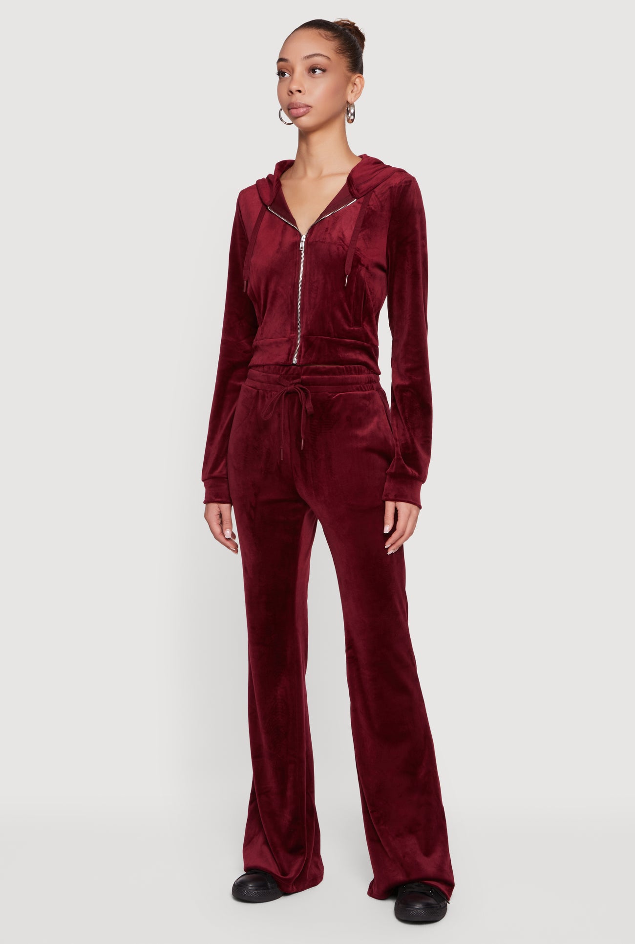 3413069394481061_003