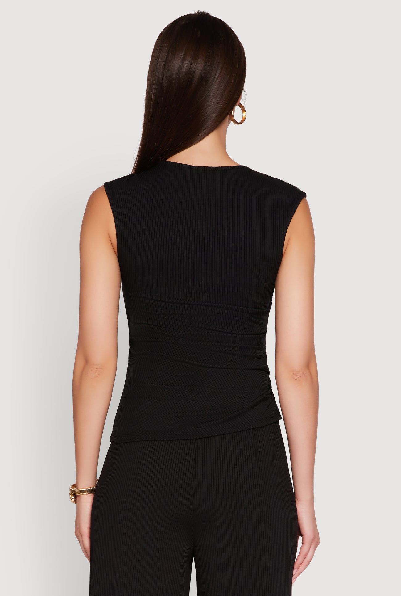 3413069395705001_006