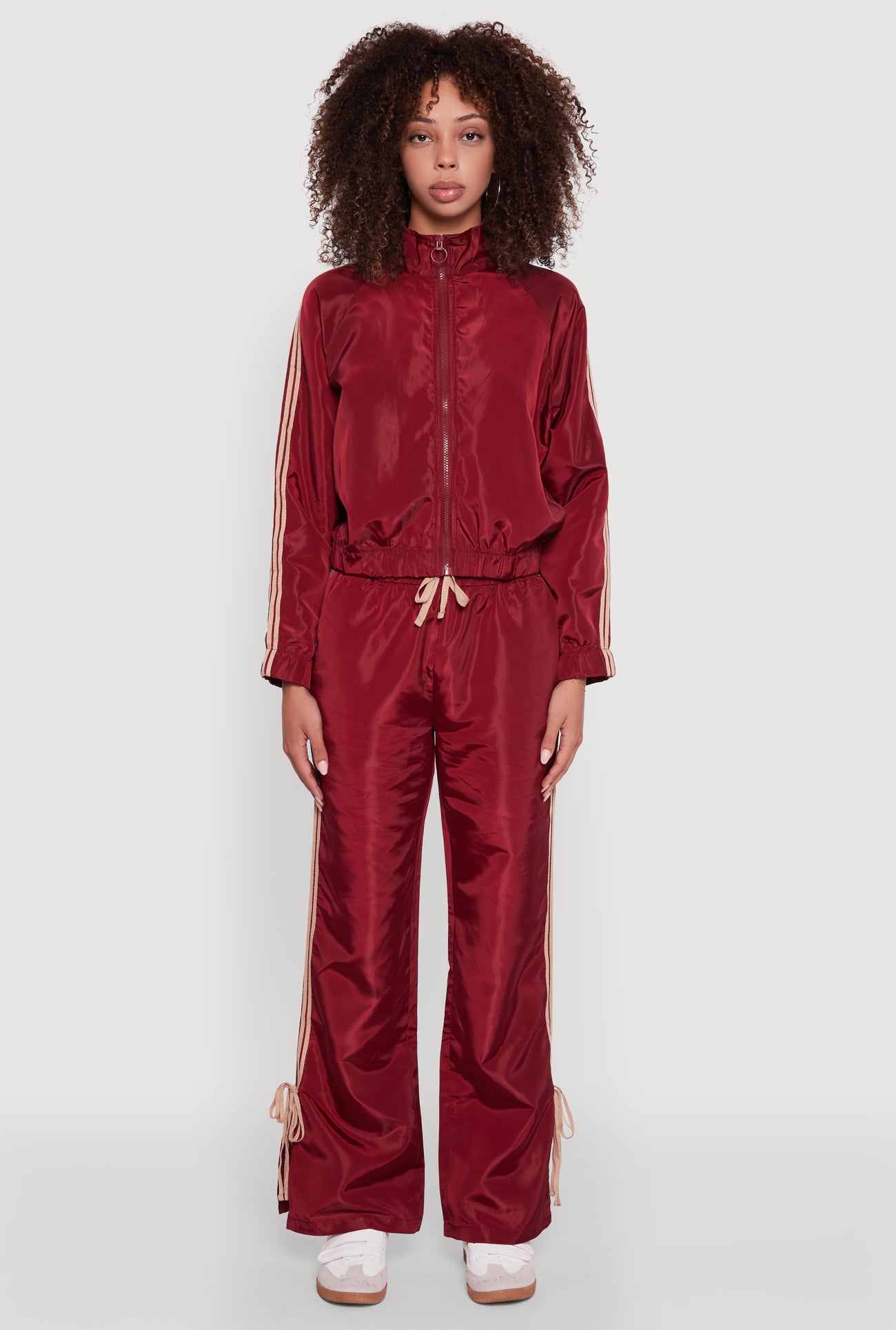 3413075173830364_002