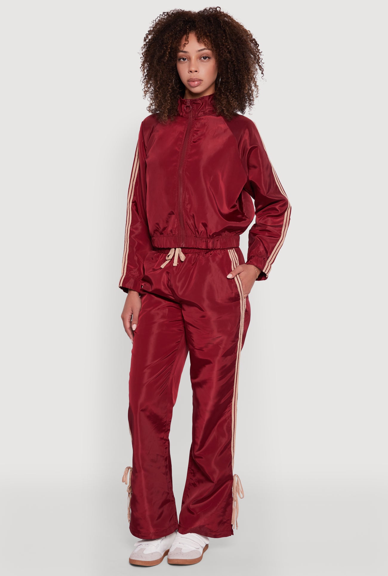 3413075173831364_002