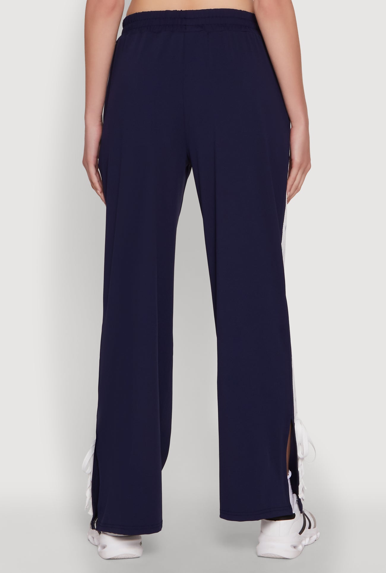 3413075178761041_005