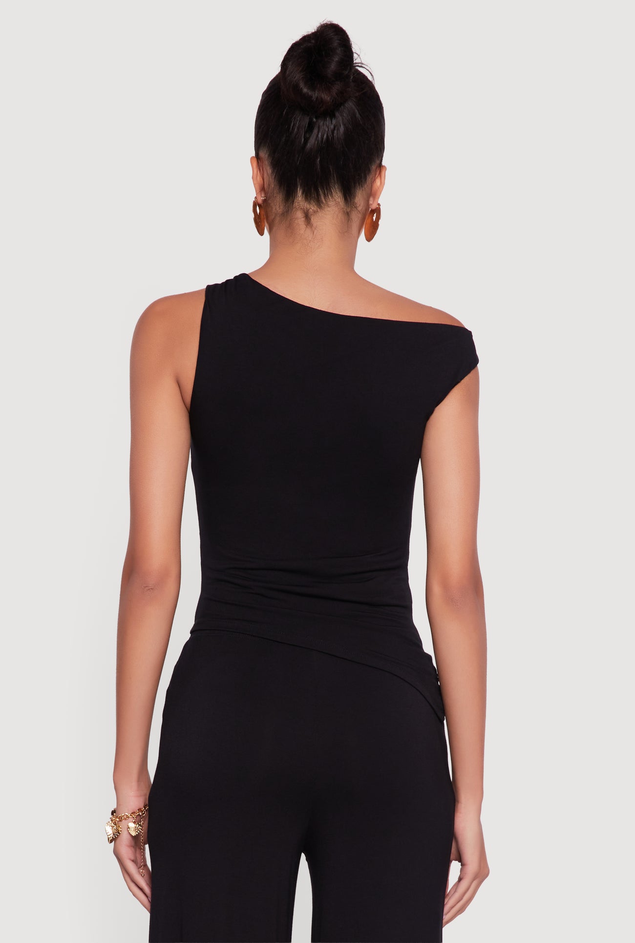 3413077134435001_006